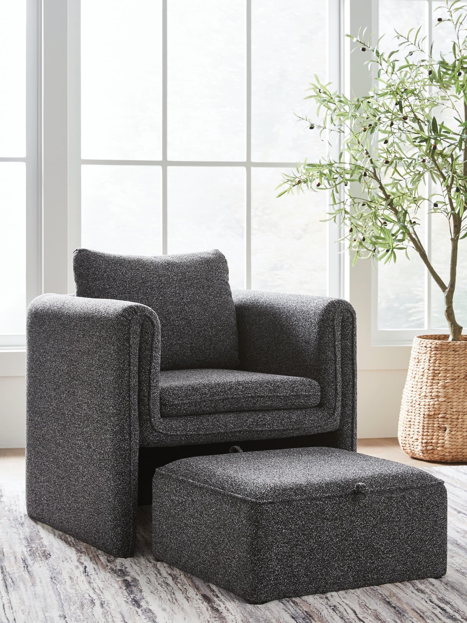 Vreni Charcoal/Black Accent Chair - Image 1