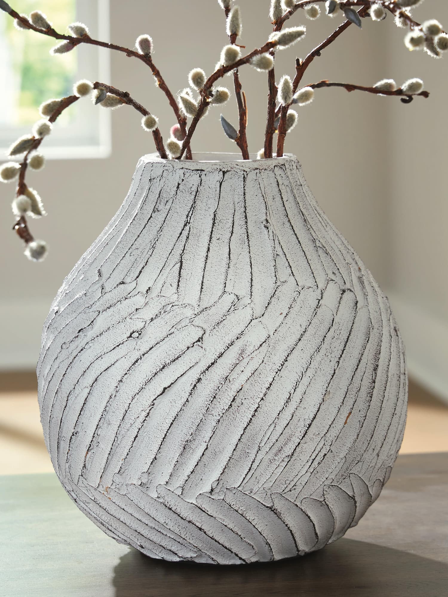 Shelvie Distressed White Vase - Image 1