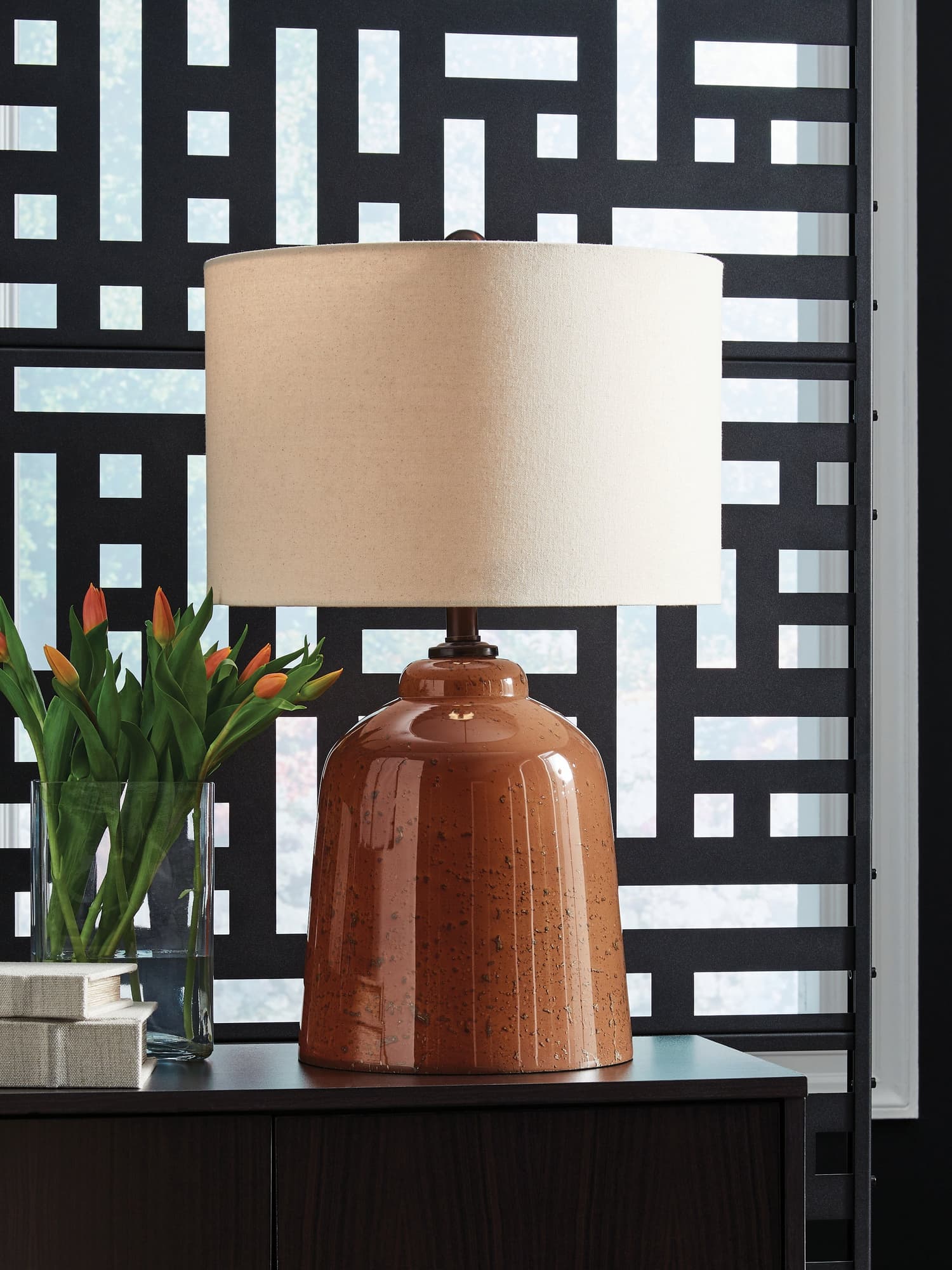 Aaleahya Rust Table Lamp - Image 1