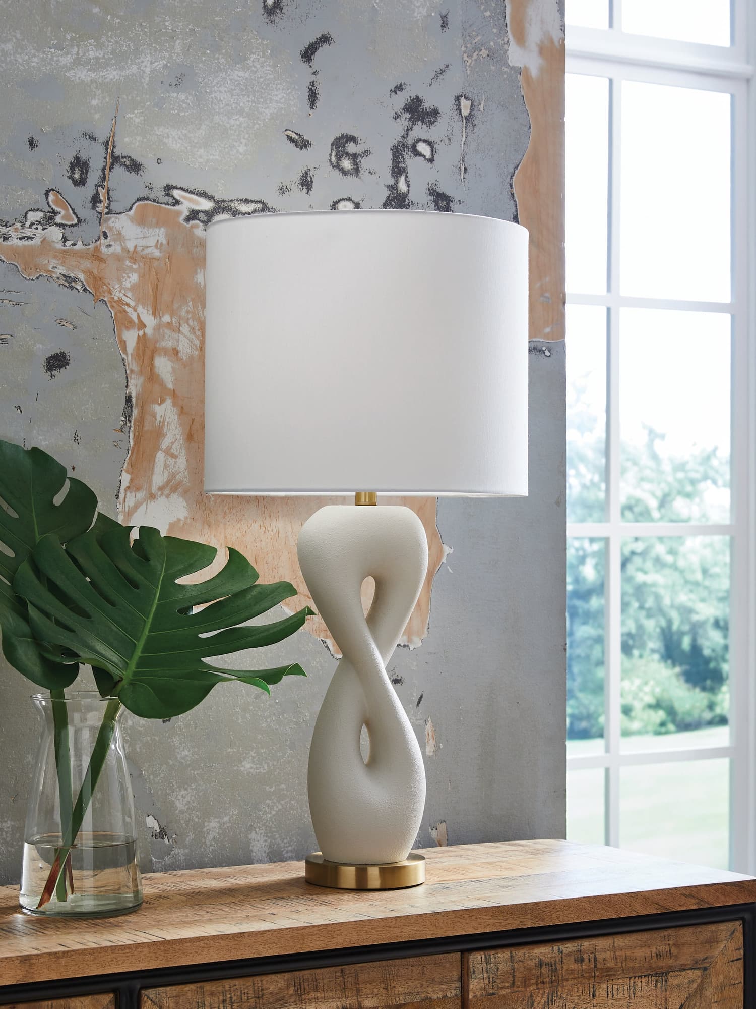Judrich White/Gold Finish Table Lamp - Image 1