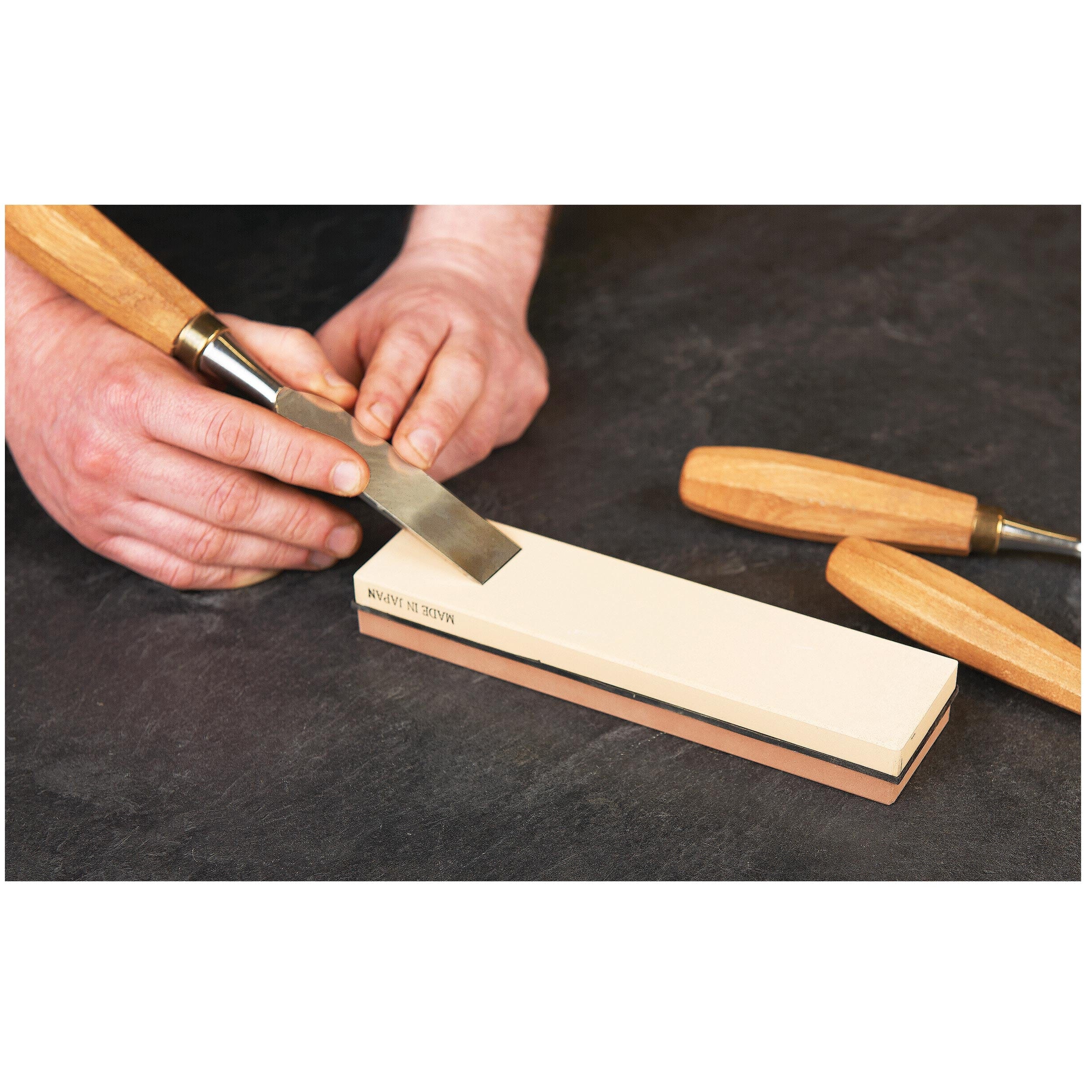 Combination Waterstone - 8" x 2" x 1" - 1000/6000 Grit - Image 2