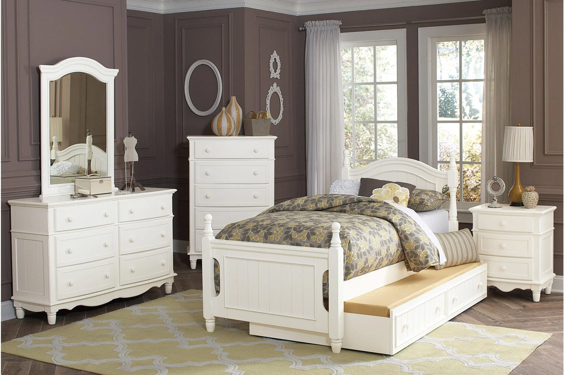 Clementine White Trundle Storage Platform Bedroom Set