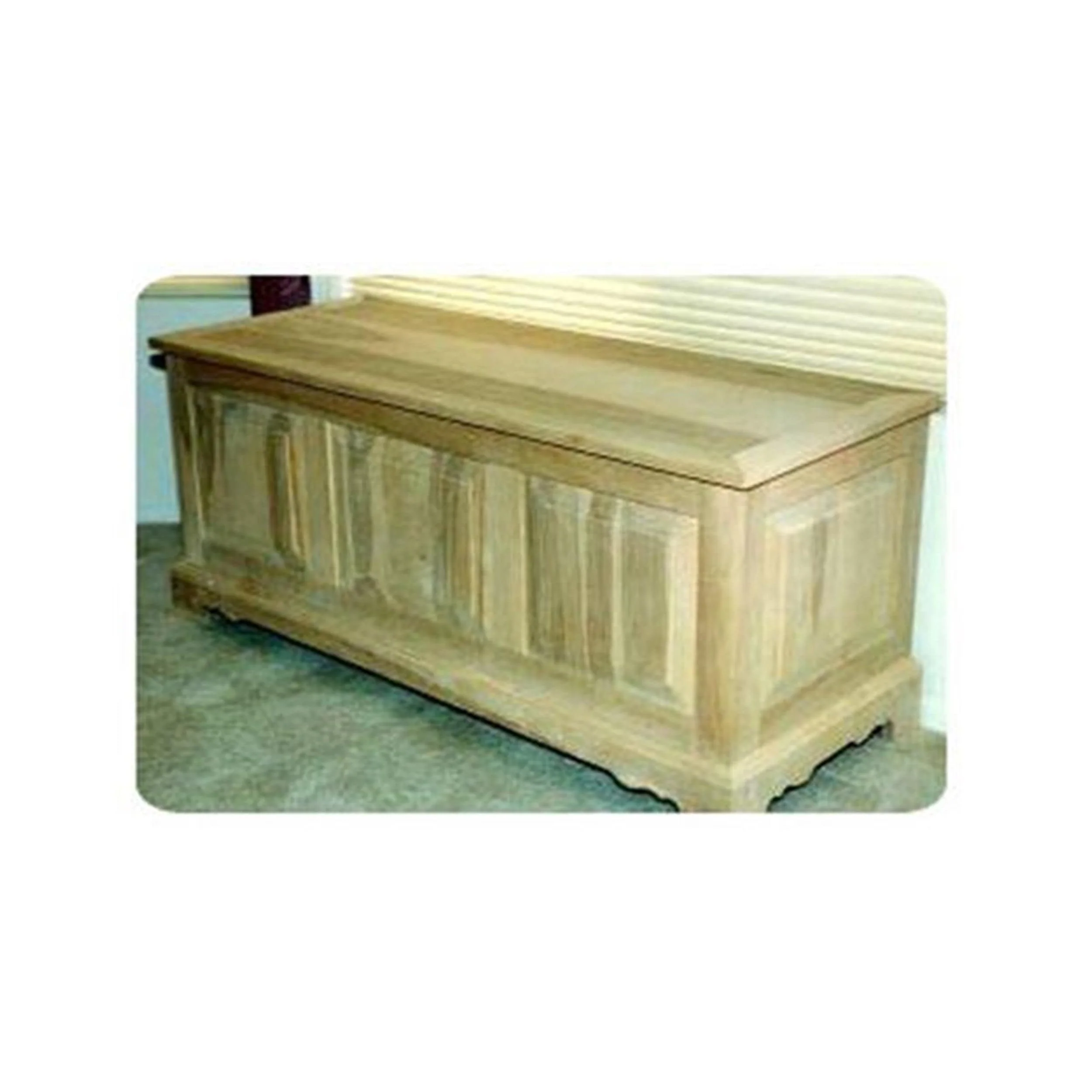 Woodworking Project Paper Plan to Build Raised Panel Hope Chest - Image 1