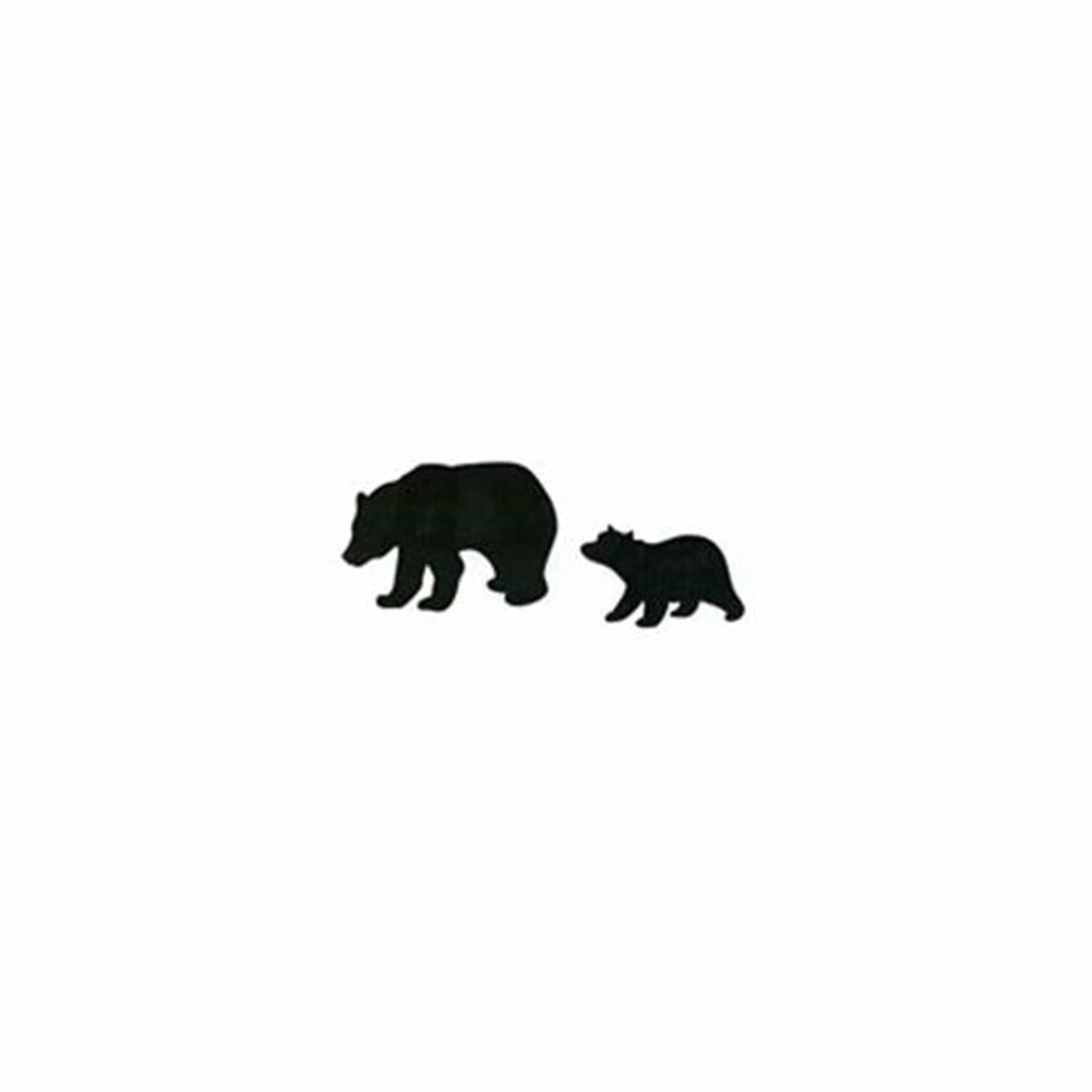 Woodworking Project Paper Plan to Build Mama Bear and Cub Shadow - Image 1