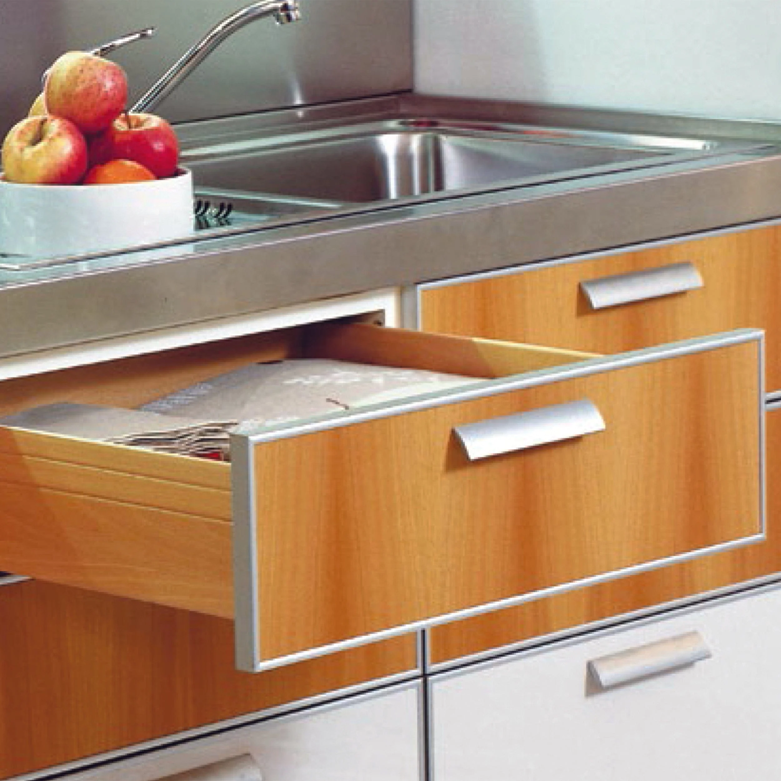 Soft-Close Futura Undermount Drawer Slide – Model A7555 – Pair