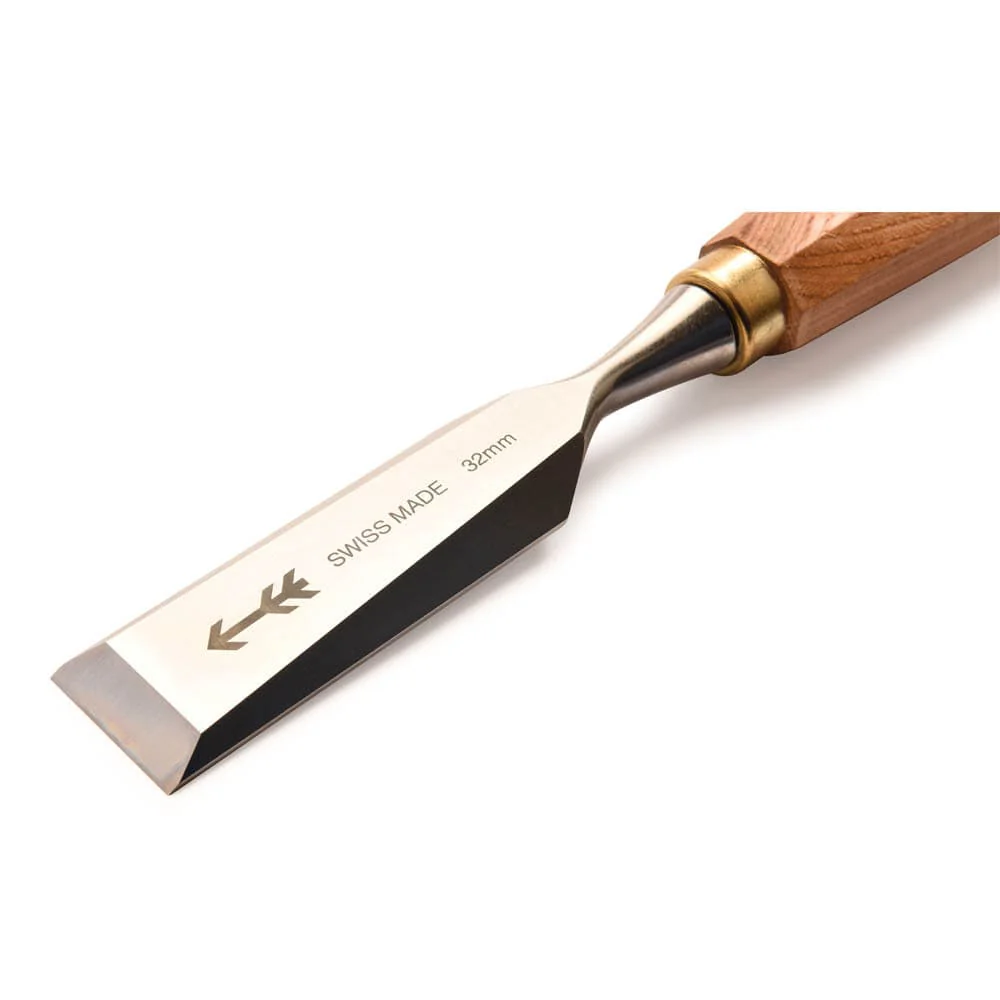 32mm  1 1/4" Beveled Edge Chisel - Image 2
