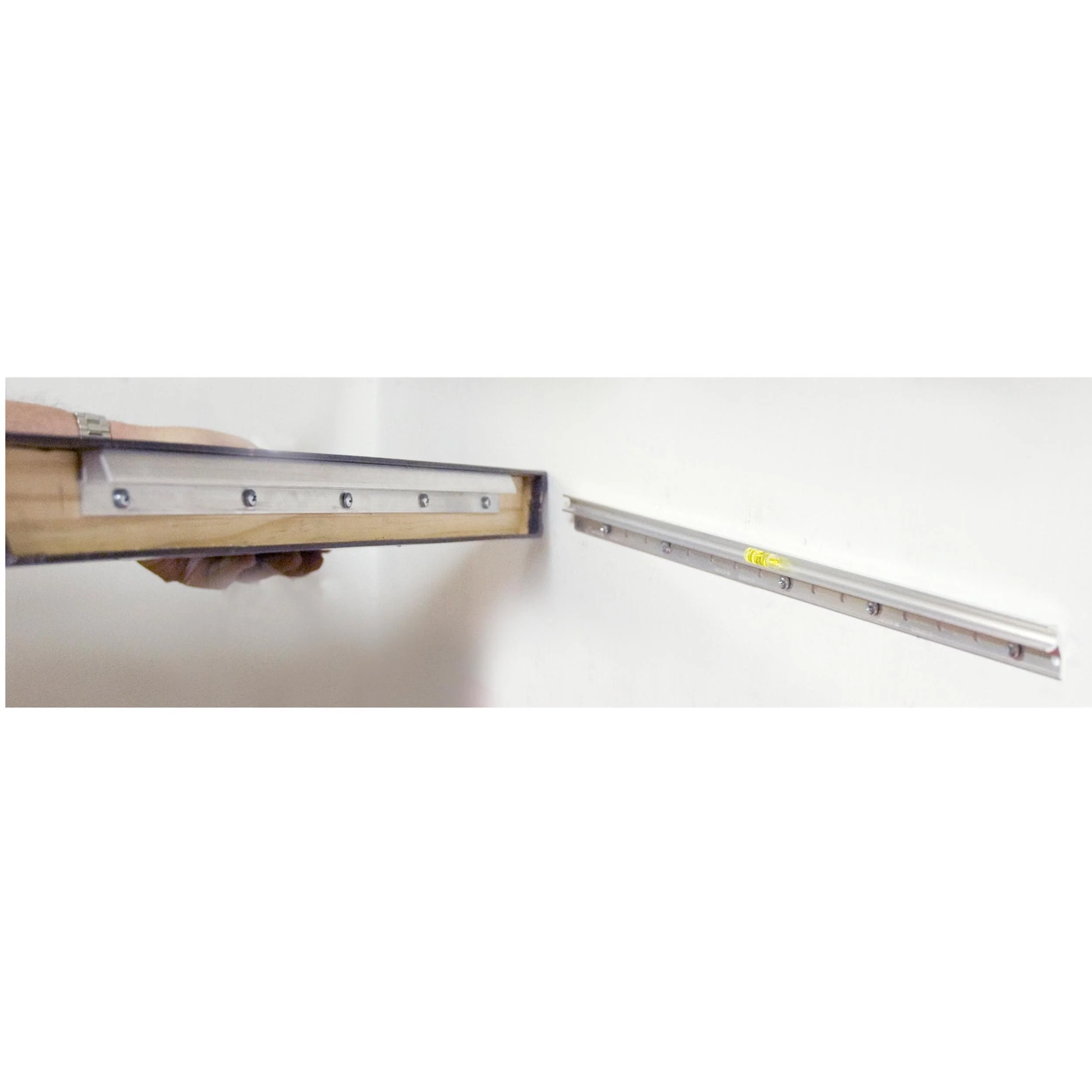Mini Floating Shelf Bracket – 18″