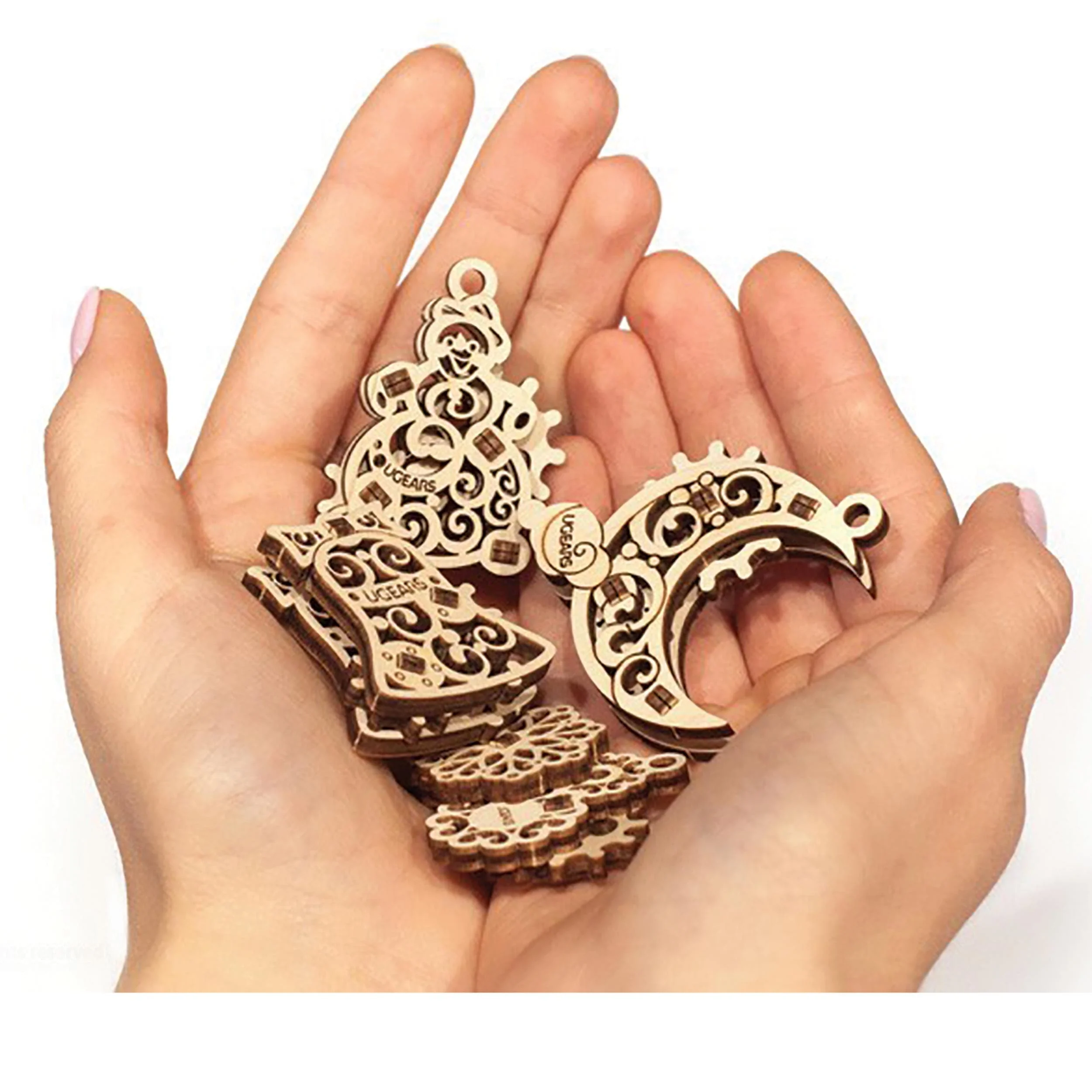 U-Fidget Gearsmas Ornaments Model Kit - Image 3