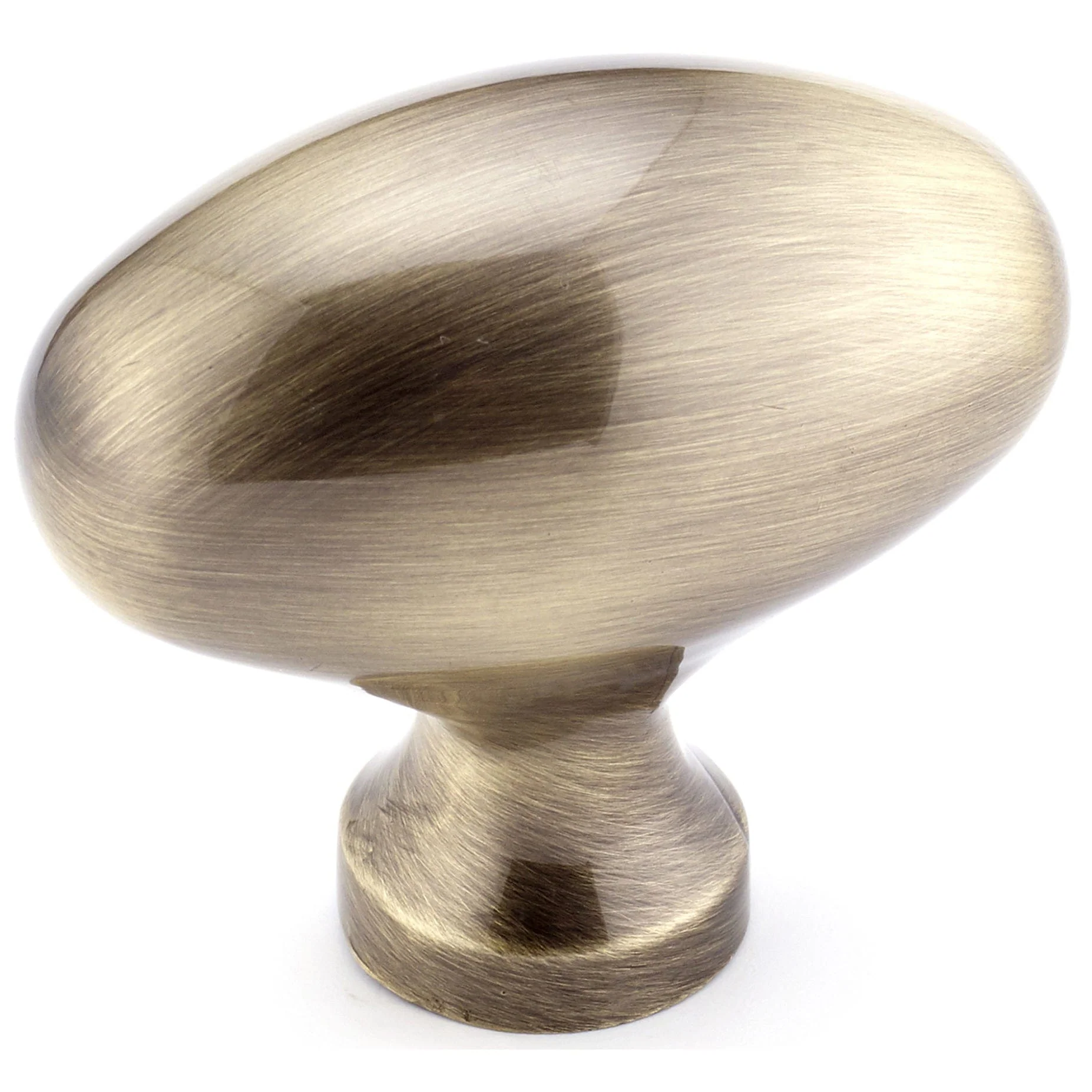 Traditional Oval Knob – 1-31/32″ x 1-3/32″ – Antique English