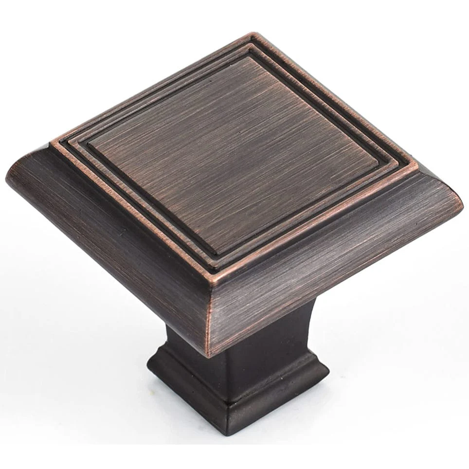Traditional Knob, 1-3/8″ x 1-3/8″, Brushed Oil-Rubbed Bronze