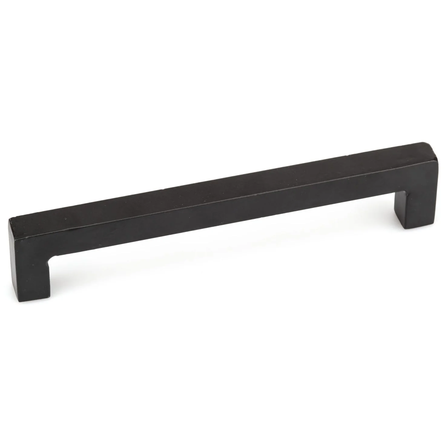 Traditional Pull, 7-9/16″ Center-to-Center, Matte Black