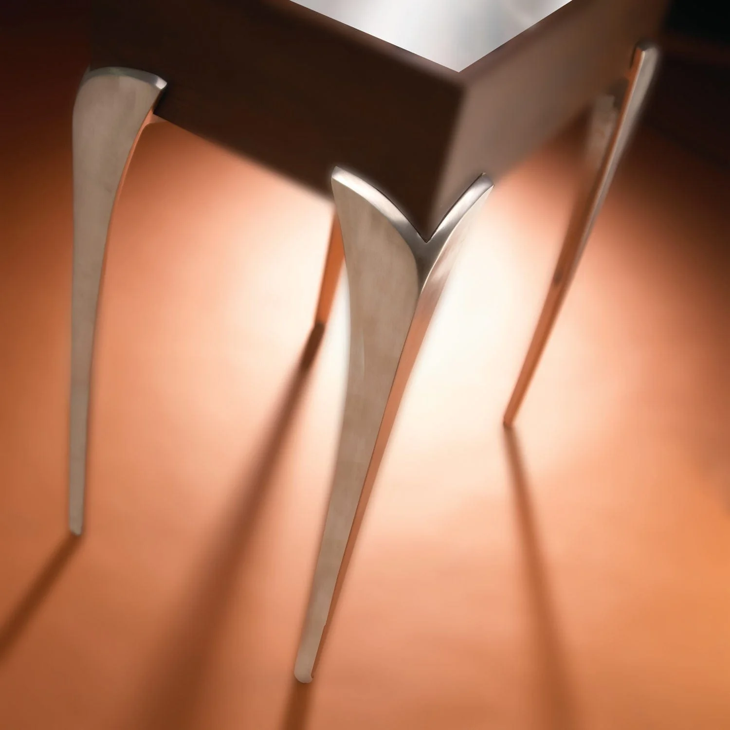 27-1/4" (692 mm) Table Leg Polished Aluminum - Image 2