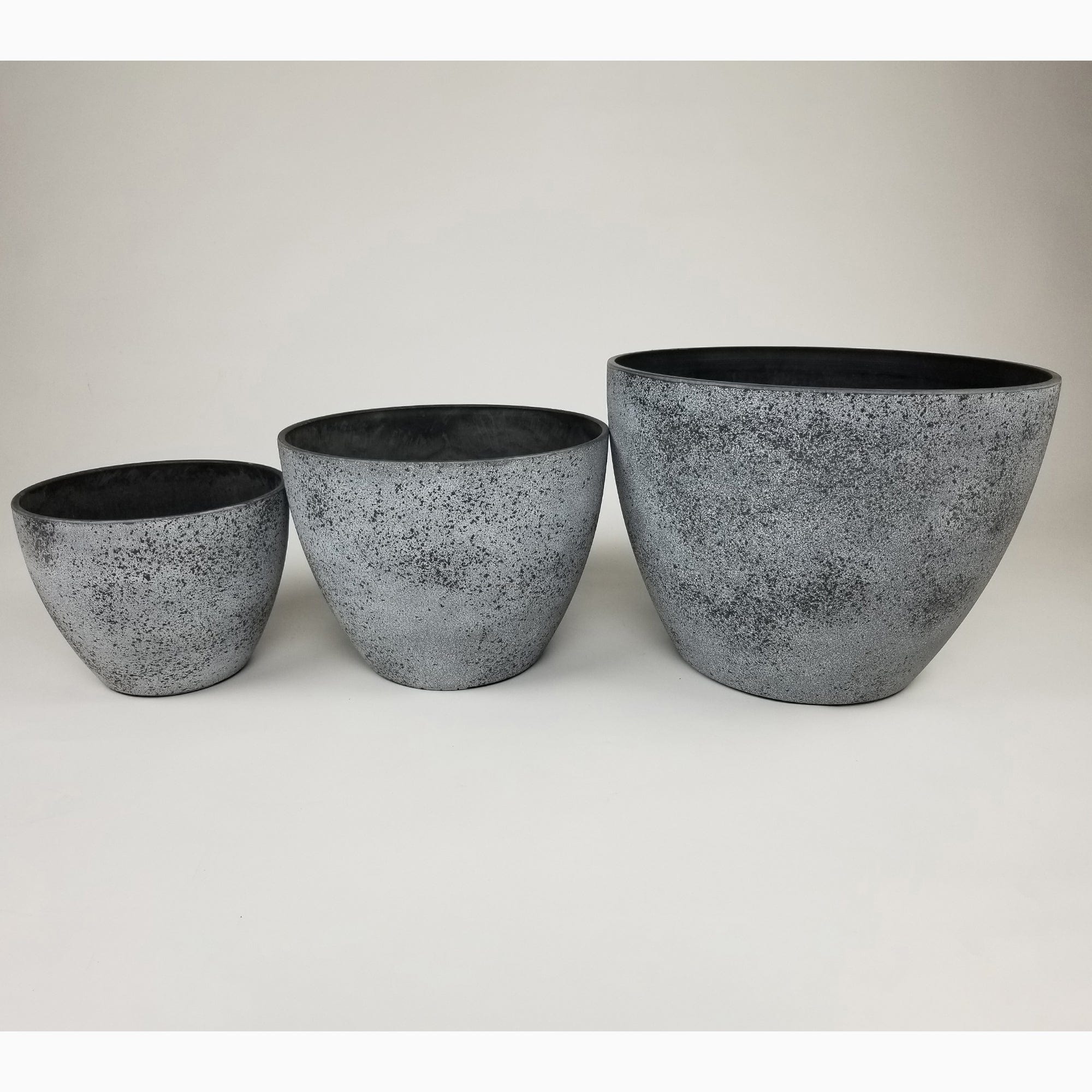 Round Spackled Nested Planter Set Gray Set of 3 - Image 3