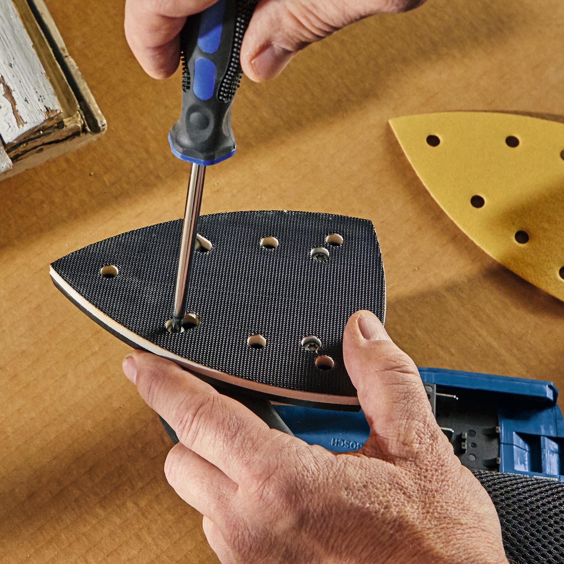18V Brushless 1/4-Sheet Orbital Finishing Sander - Tool Only - Image 3