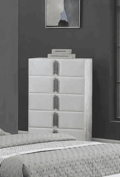 Token White Chest - Image 1