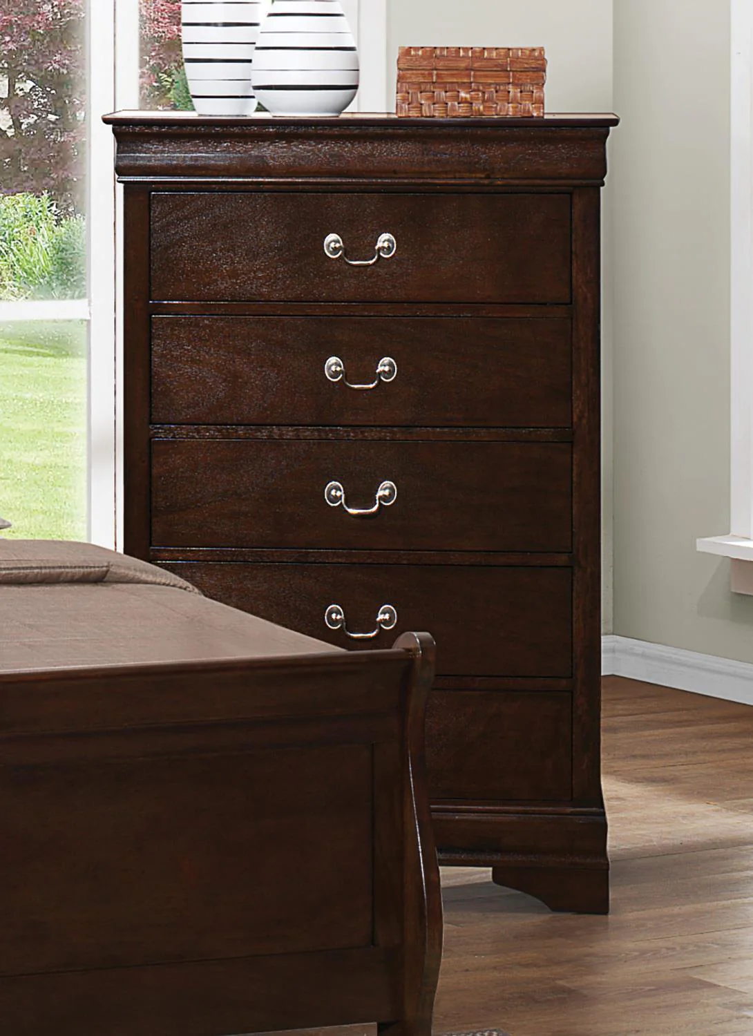 Louis Philippe 5 Drawer Chest With Silver Bails Cappuccino - Image 1