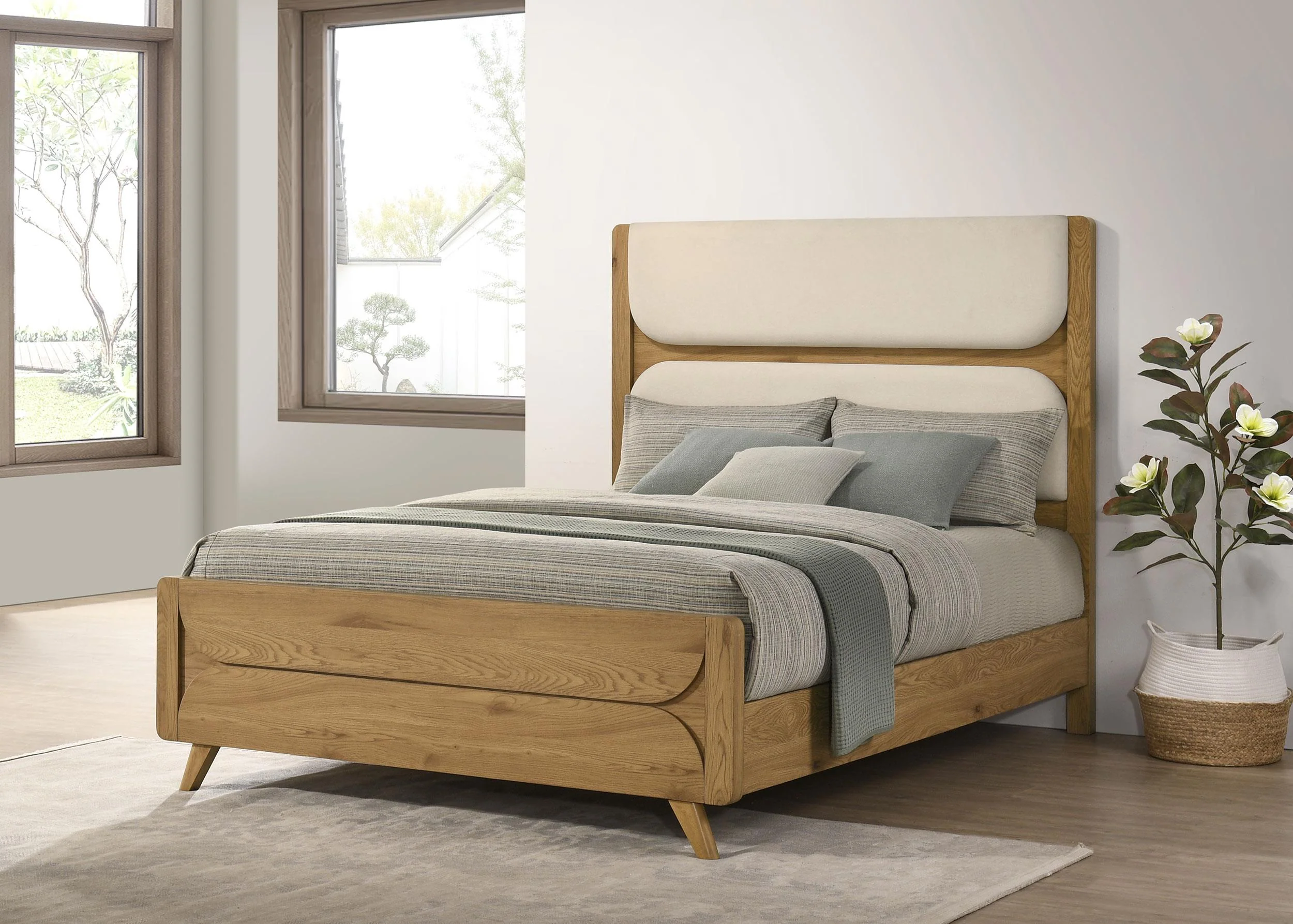 Bennett 62-inch Queen Upholstered Panel Bed Cream and Light Oak - Image 2
