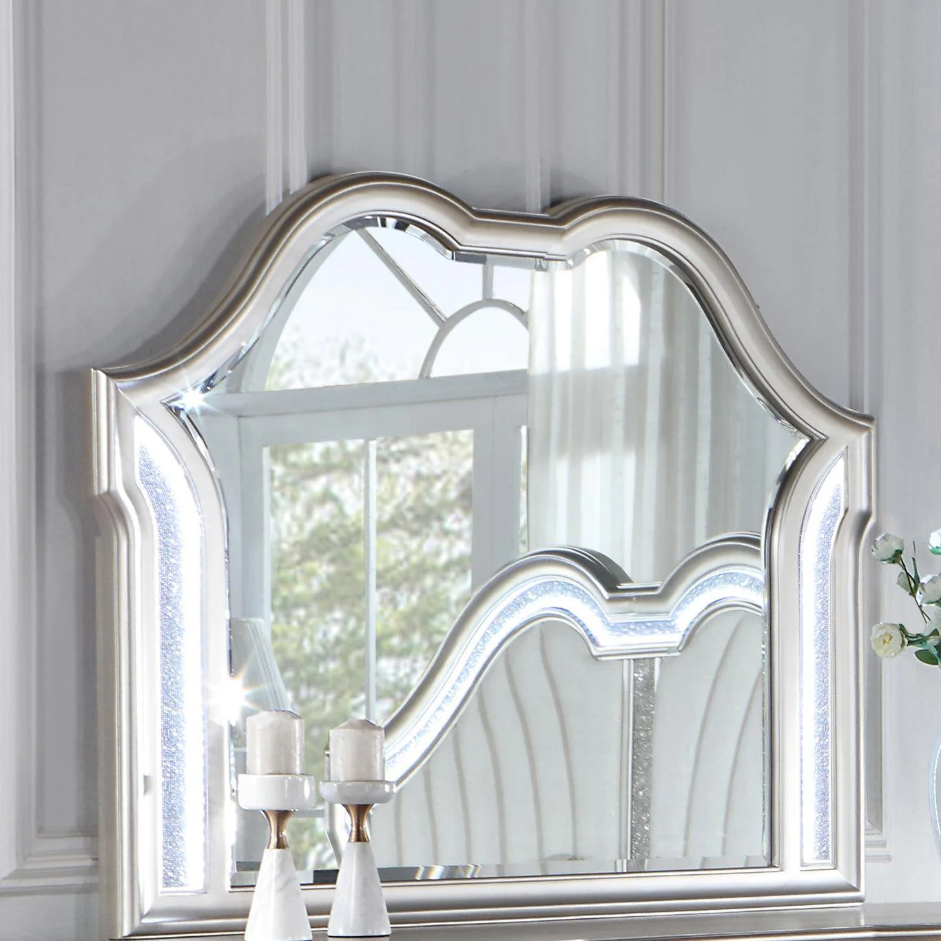 Evangeline Camel Top Dresser Mirror Silver Oak - Image 2