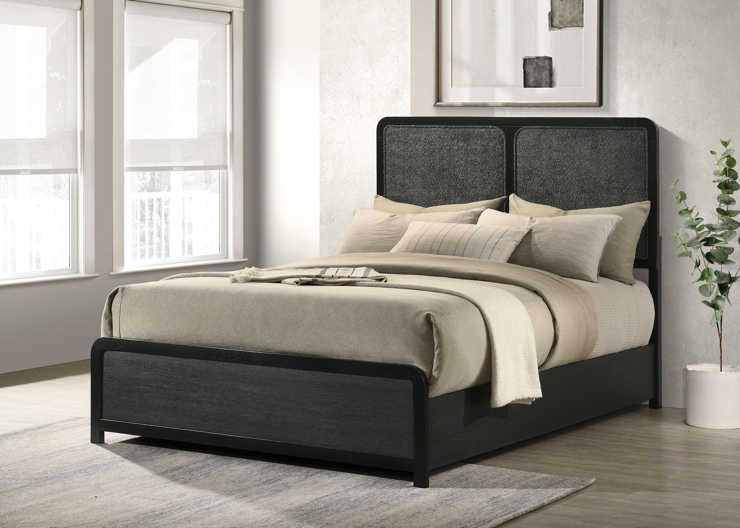 Cavelle 51-inch Upholstered Full Panel Bed Black - Image 2