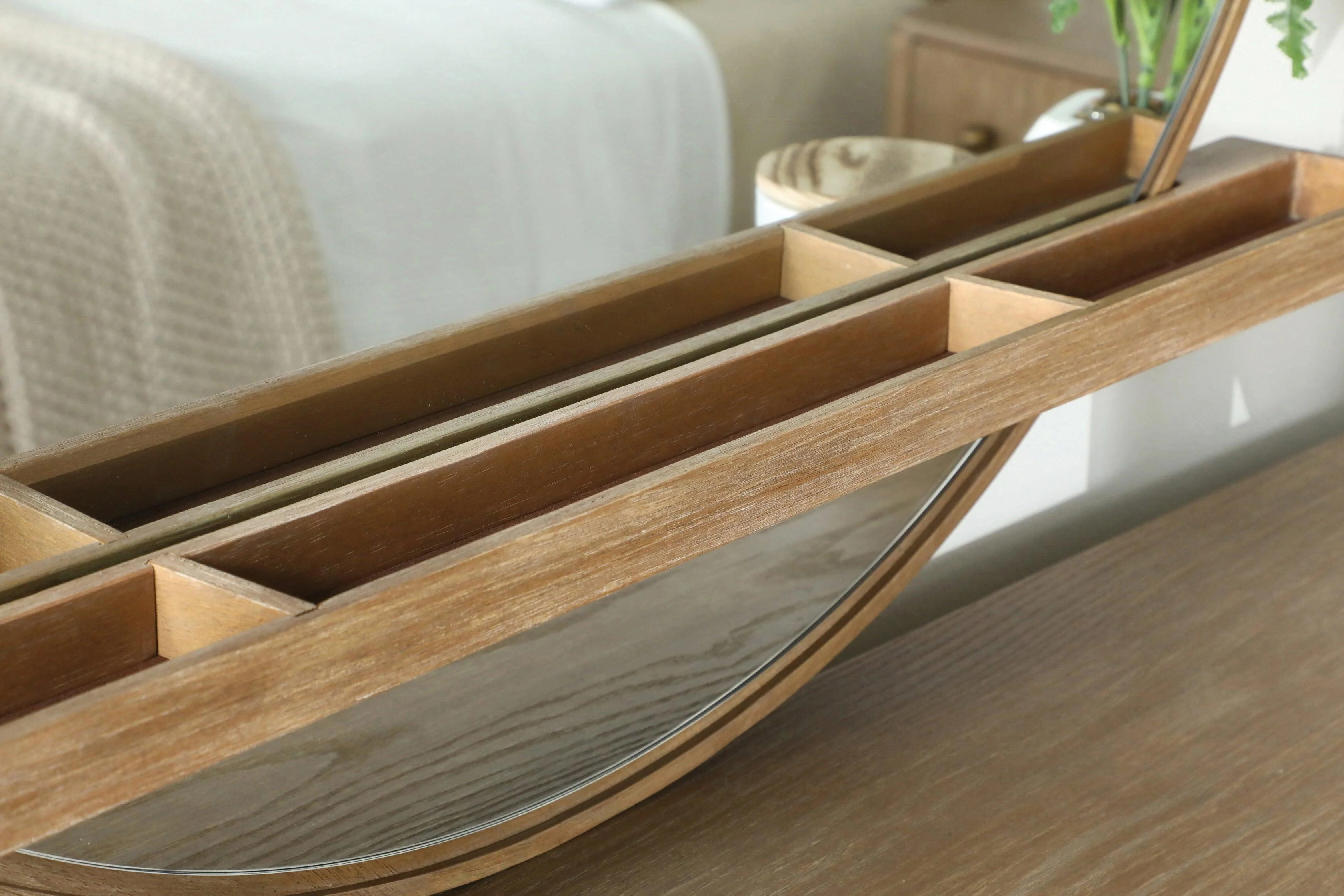 Arini Round Dresser Mirror Sand Wash - Image 3