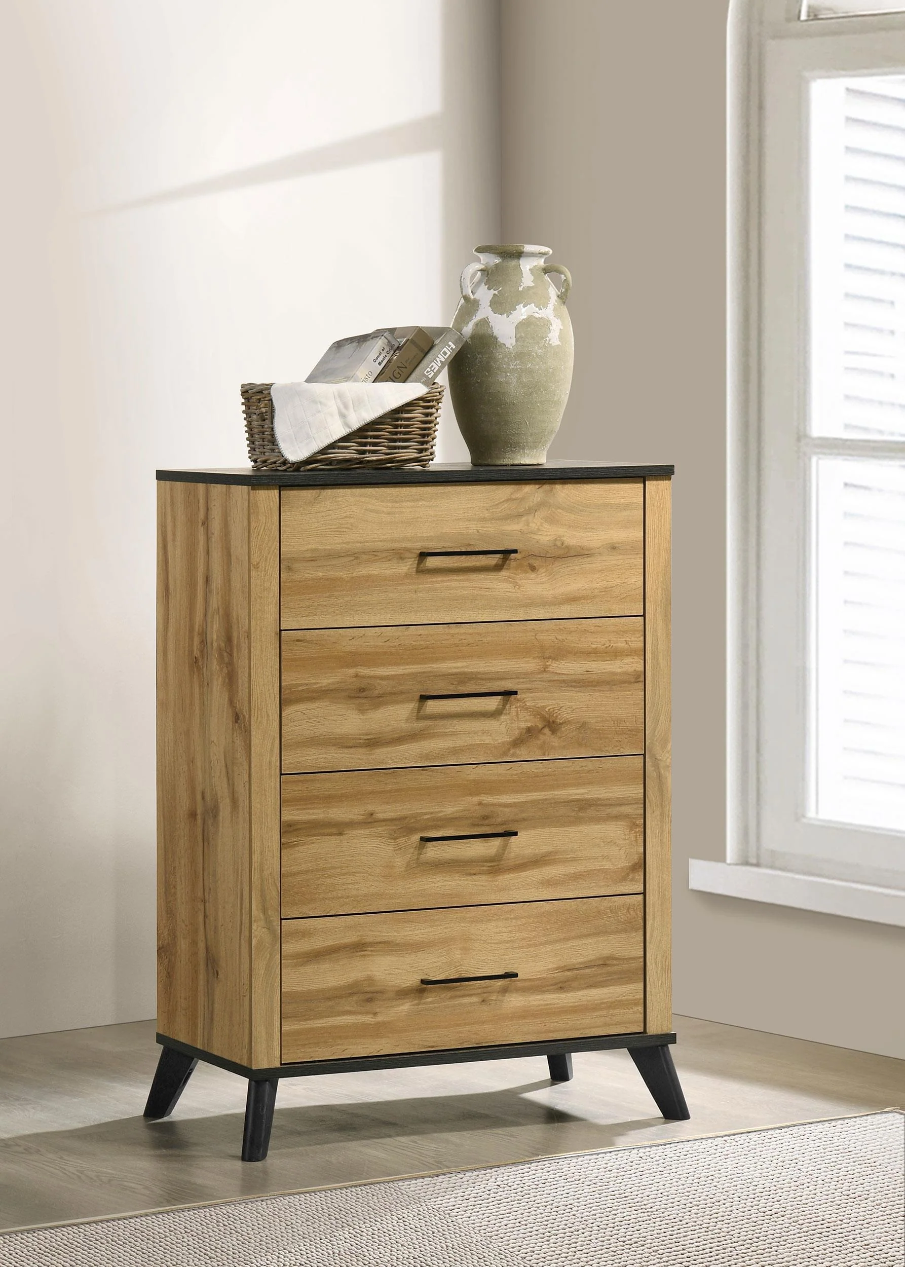 Kaywood 4-drawer Bedroom Chest of Drawers Natural Pine - Image 2