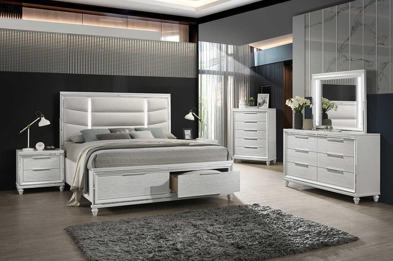 Paola White Nightstand - Image 2