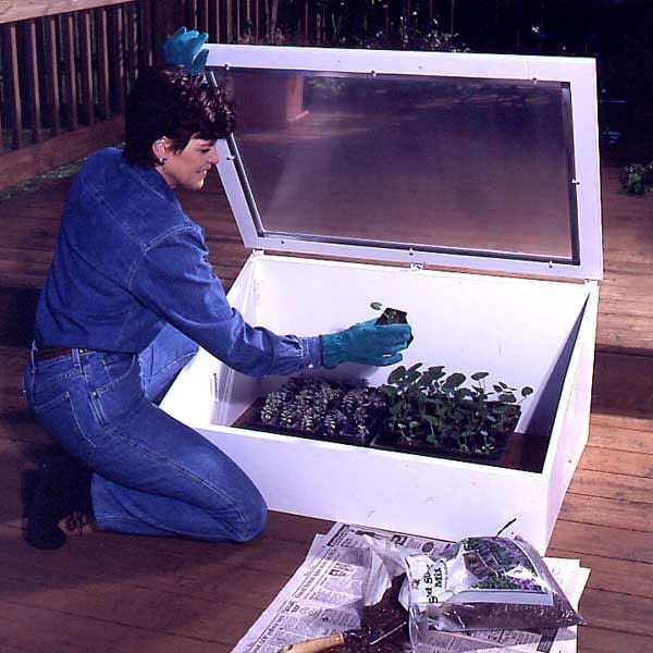 Woodworking Project Paper Plan to Build Cold Frame - Image 1