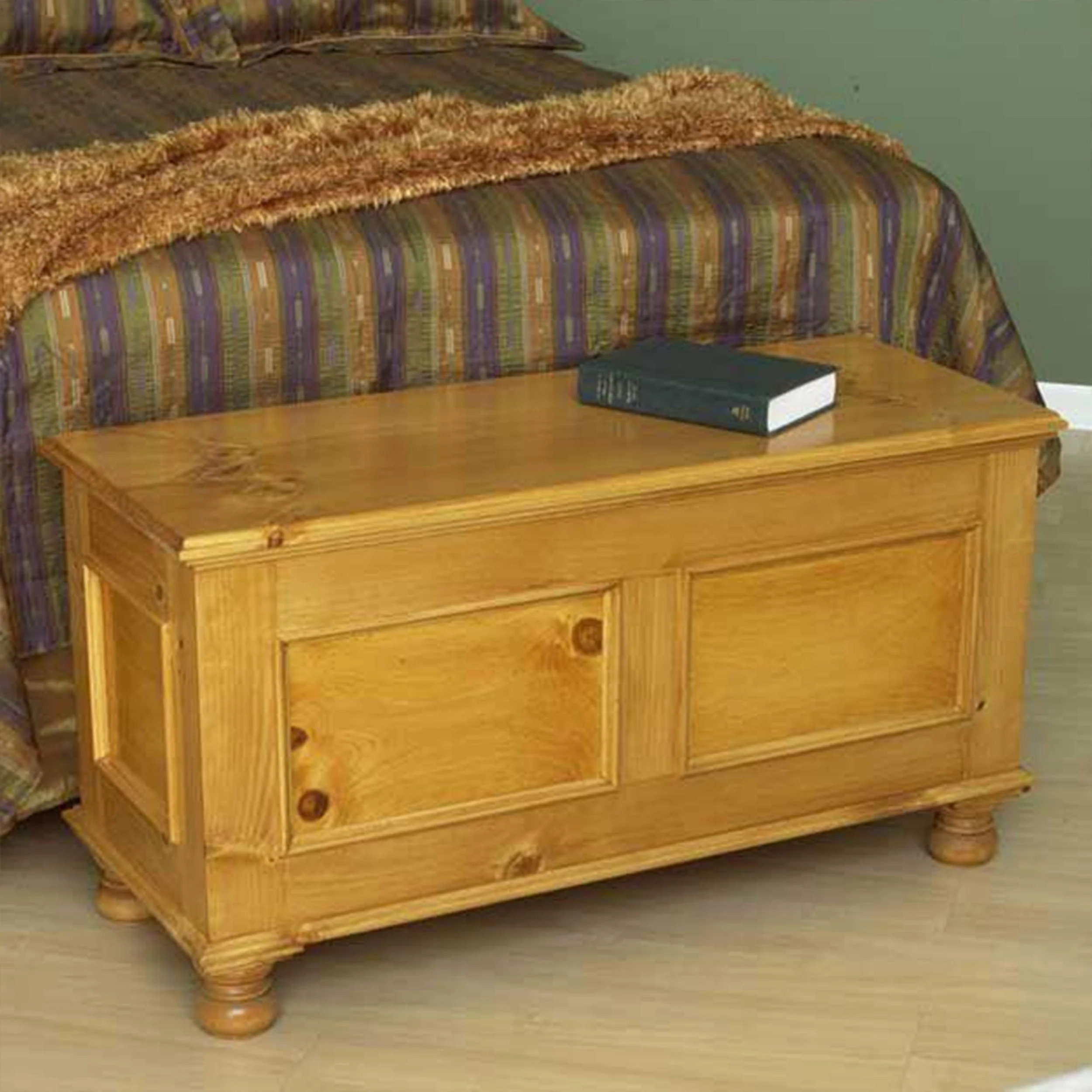 Downloadable Woodworking Project Plan to Build Cedar-Lined Blanket Chest - Image 1
