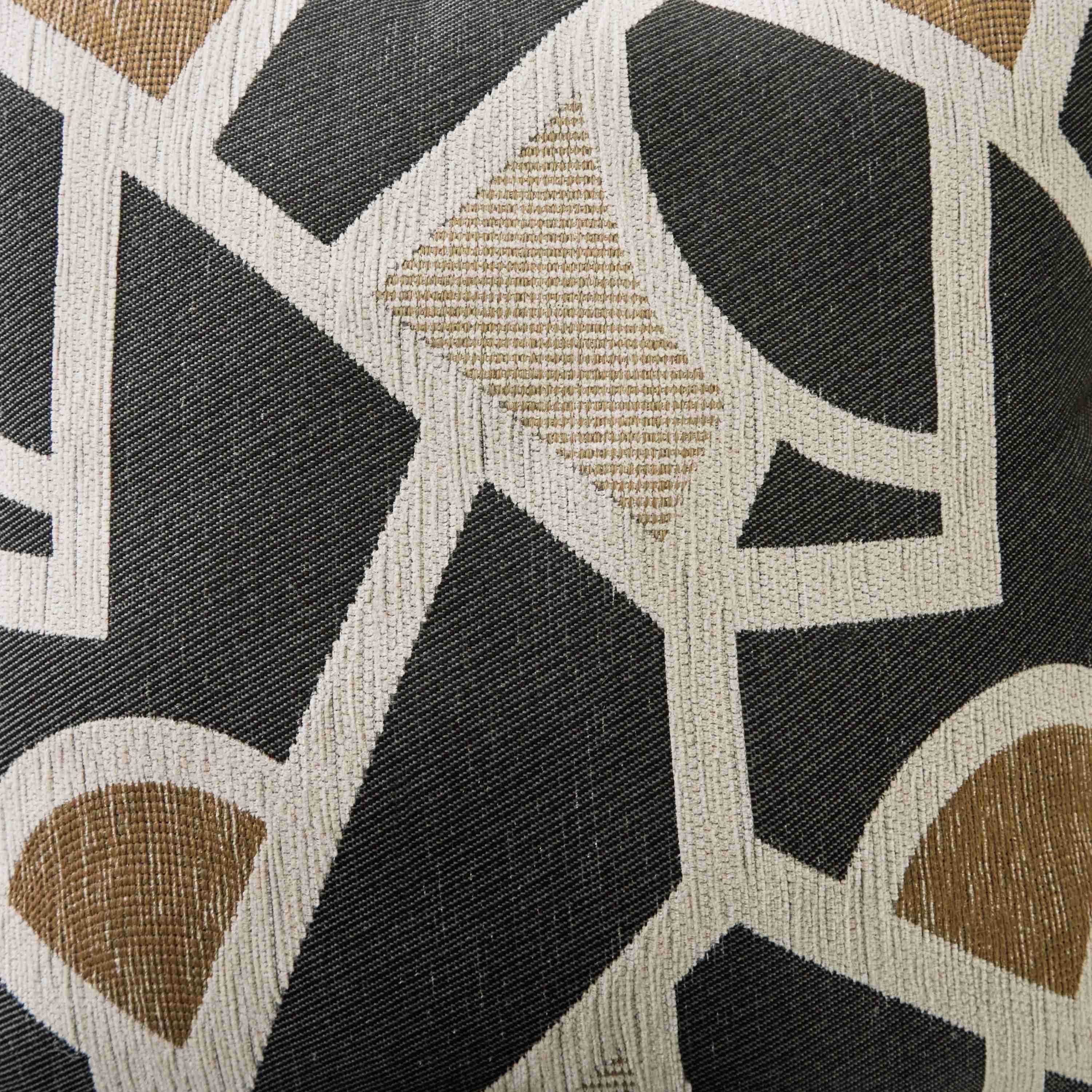 Heartcort Quartz Chair and Ottoman - Image 3