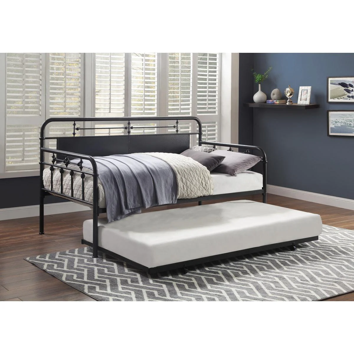 Blanchard Mottled Silver Daybed With Trundle - Image 2