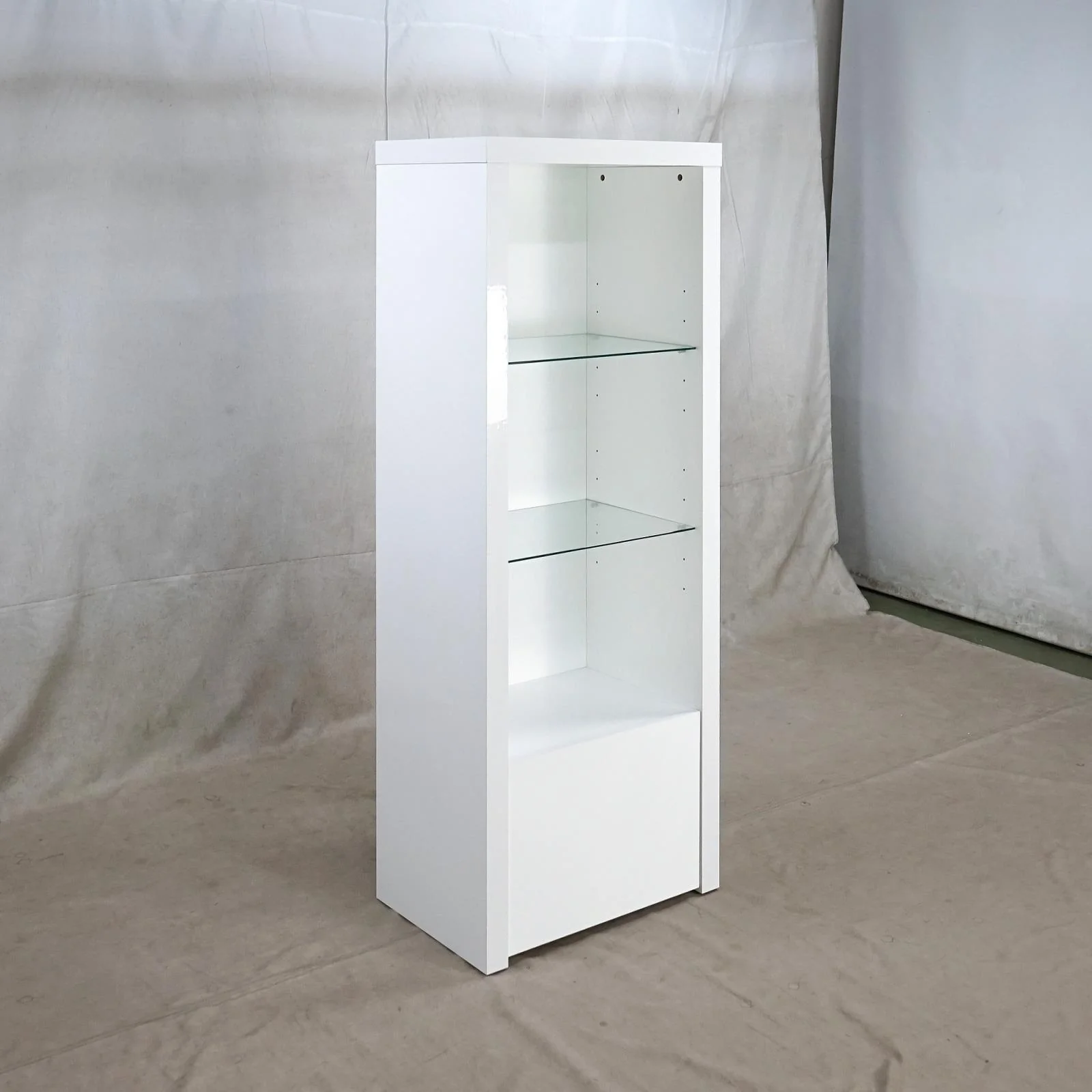 Jude 3-shelf Wood Media Tower High Gloss White - Image 2