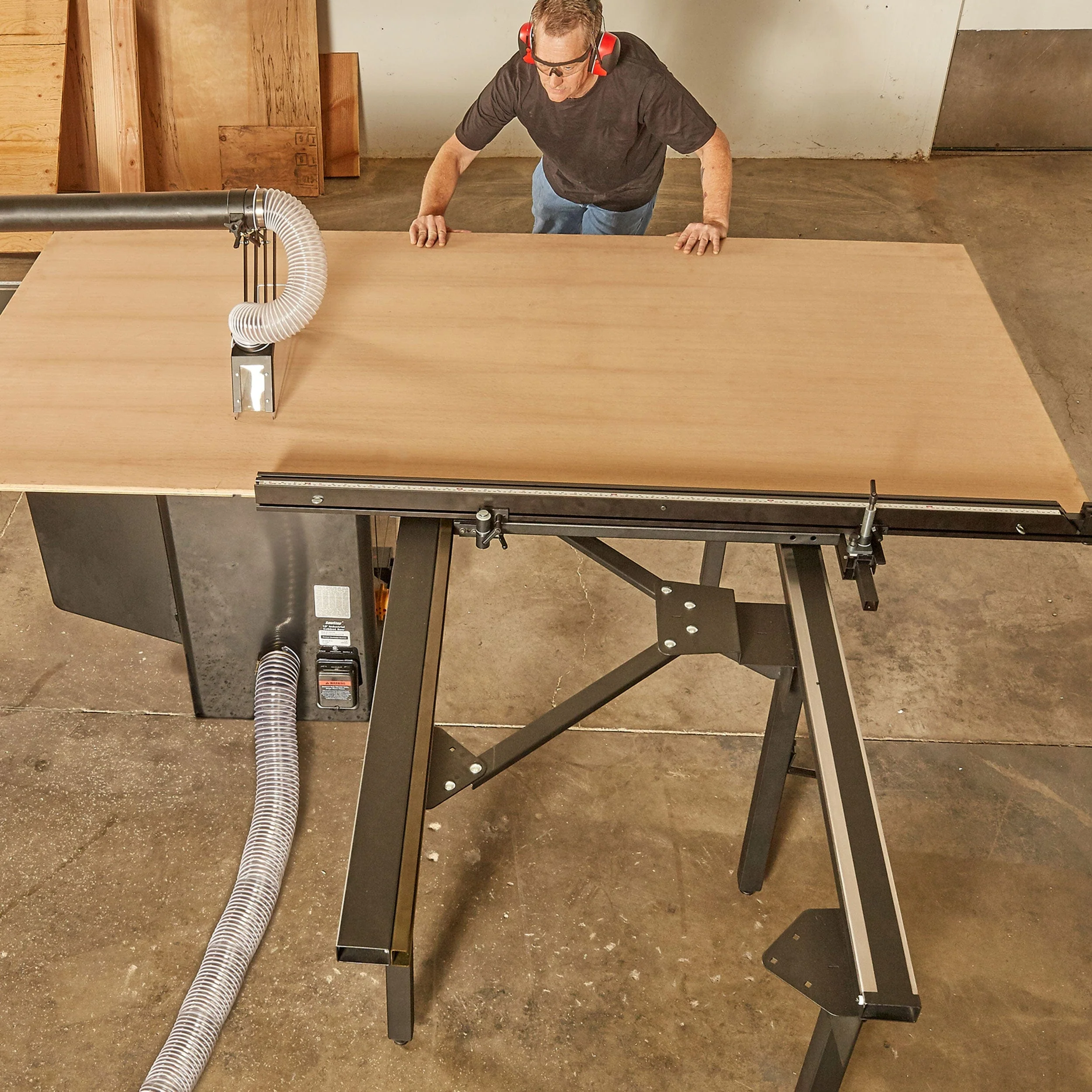 Large Sliding Table - Image 1