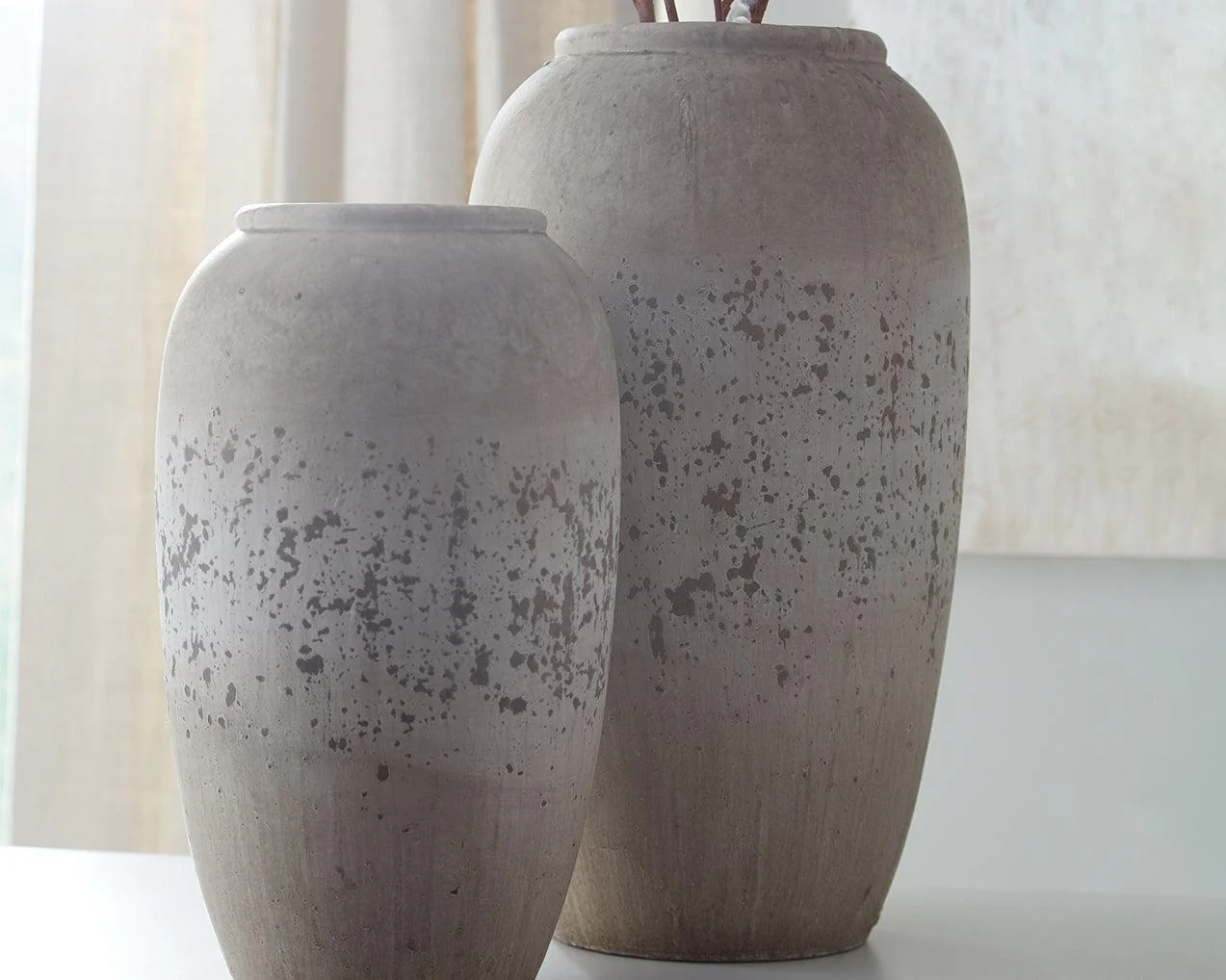 Dimitra Brown Cream Vase (Set of 2) - Image 1