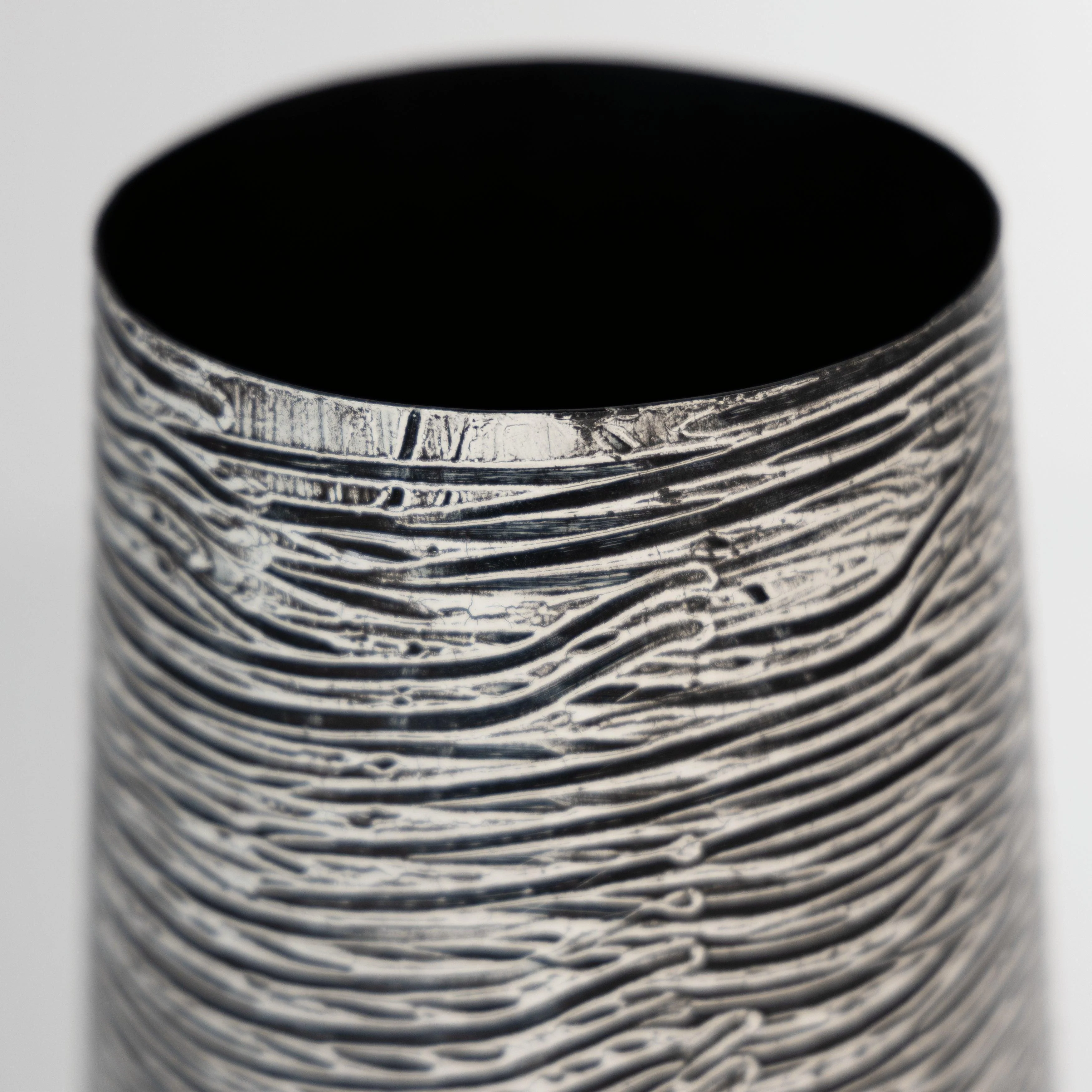 Fynn Antique Gray Vase - Image 3