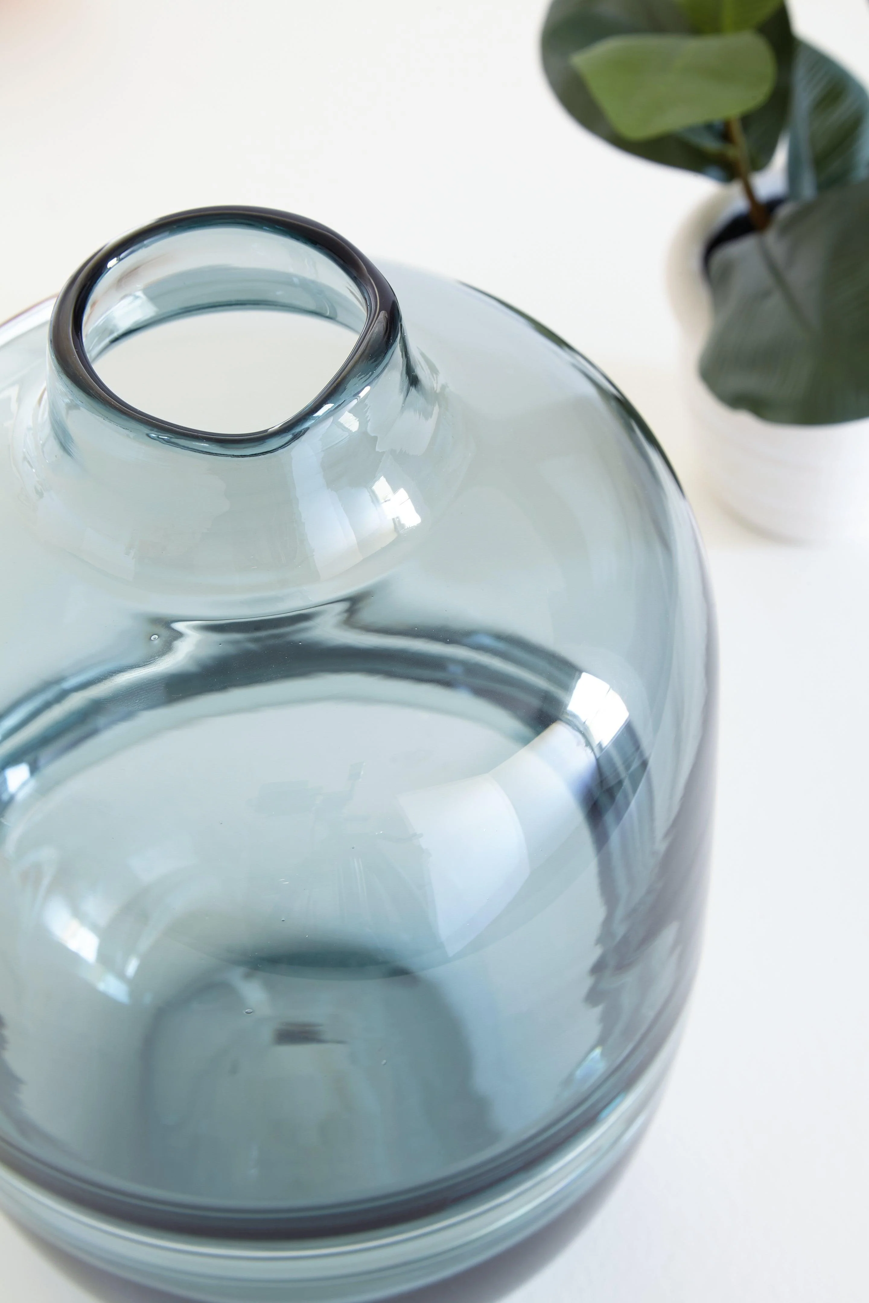 Lemmitt Teal Vase - Image 3
