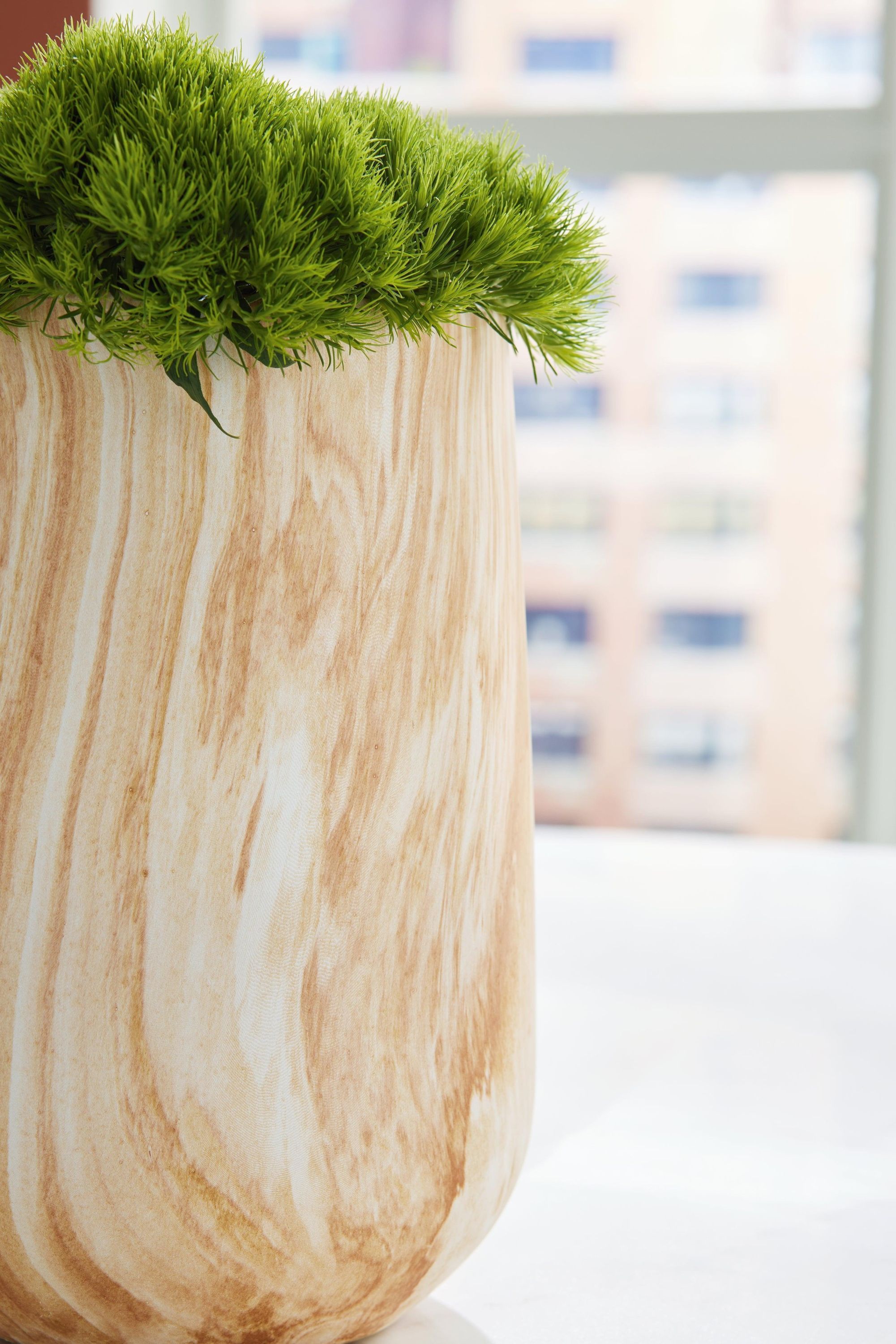 Cammen Tan White Vase - Image 3