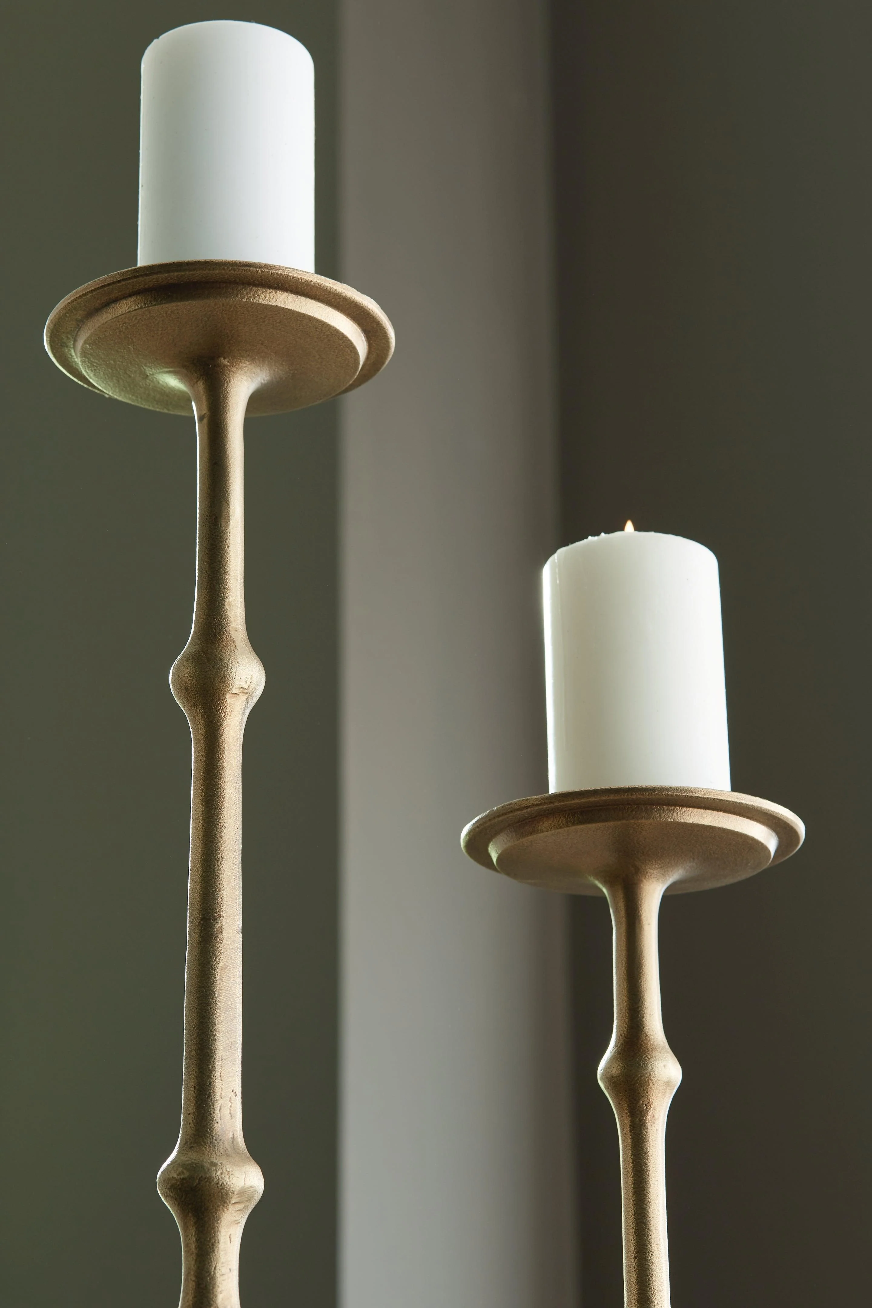 Larwick Antique Brass Finish Candle Holder (Set of 2) - Image 3