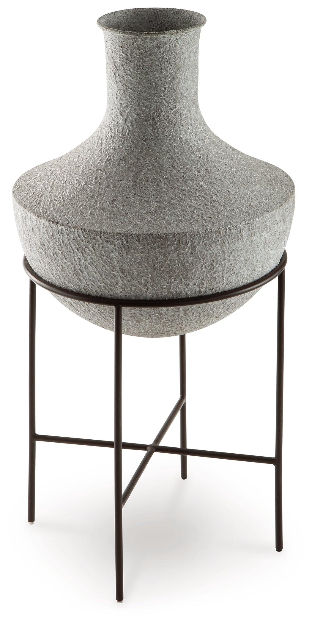 Estonbank Distressed Cream Vase - Image 3