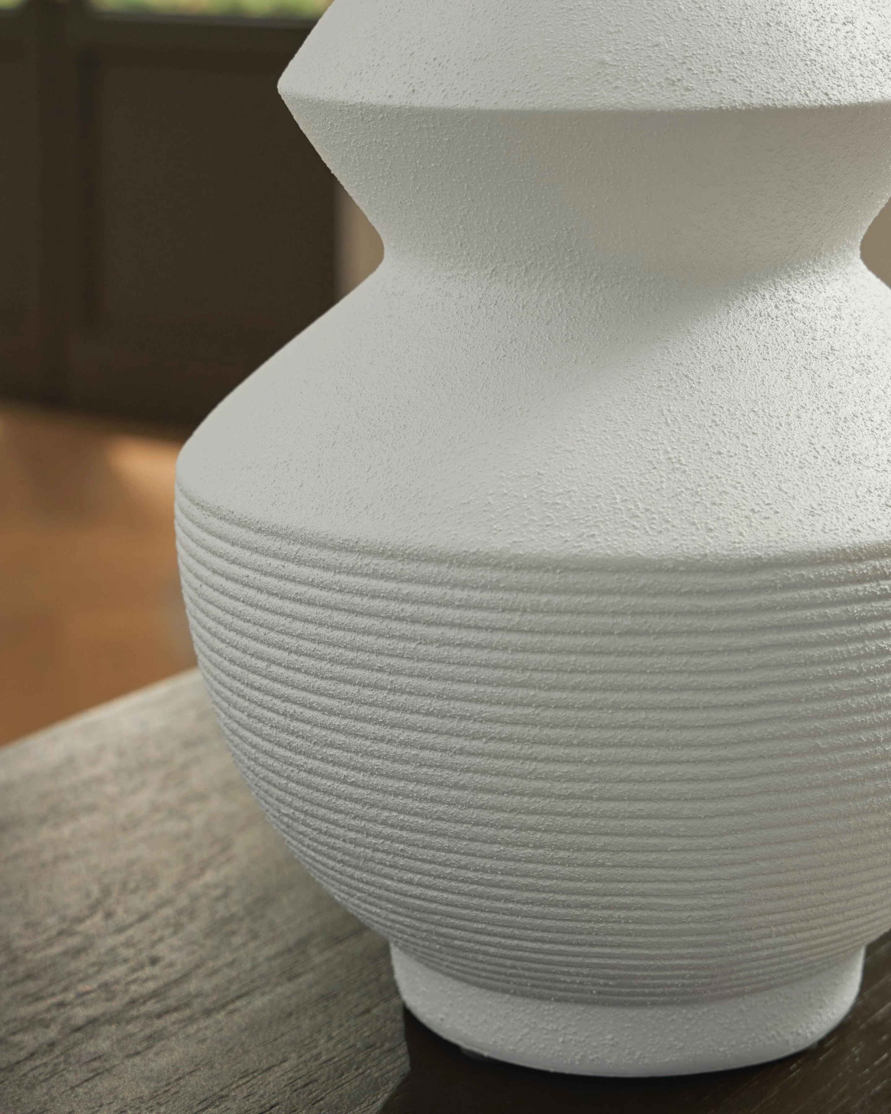 Naveen White Vase - Image 3