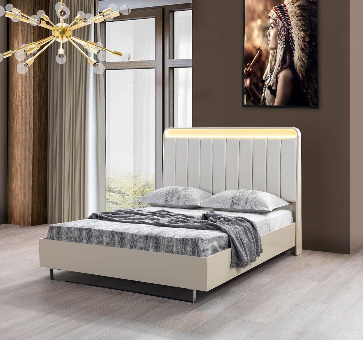 Hailey Cream High Gloss Lacquer 4-Piece Queen Bedroom Set - Image 3