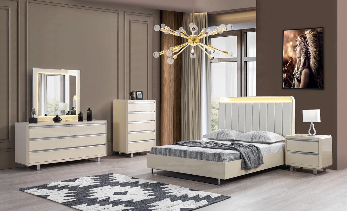 Hailey Cream High Gloss Lacquer 4-Piece Queen Bedroom Set - Image 1