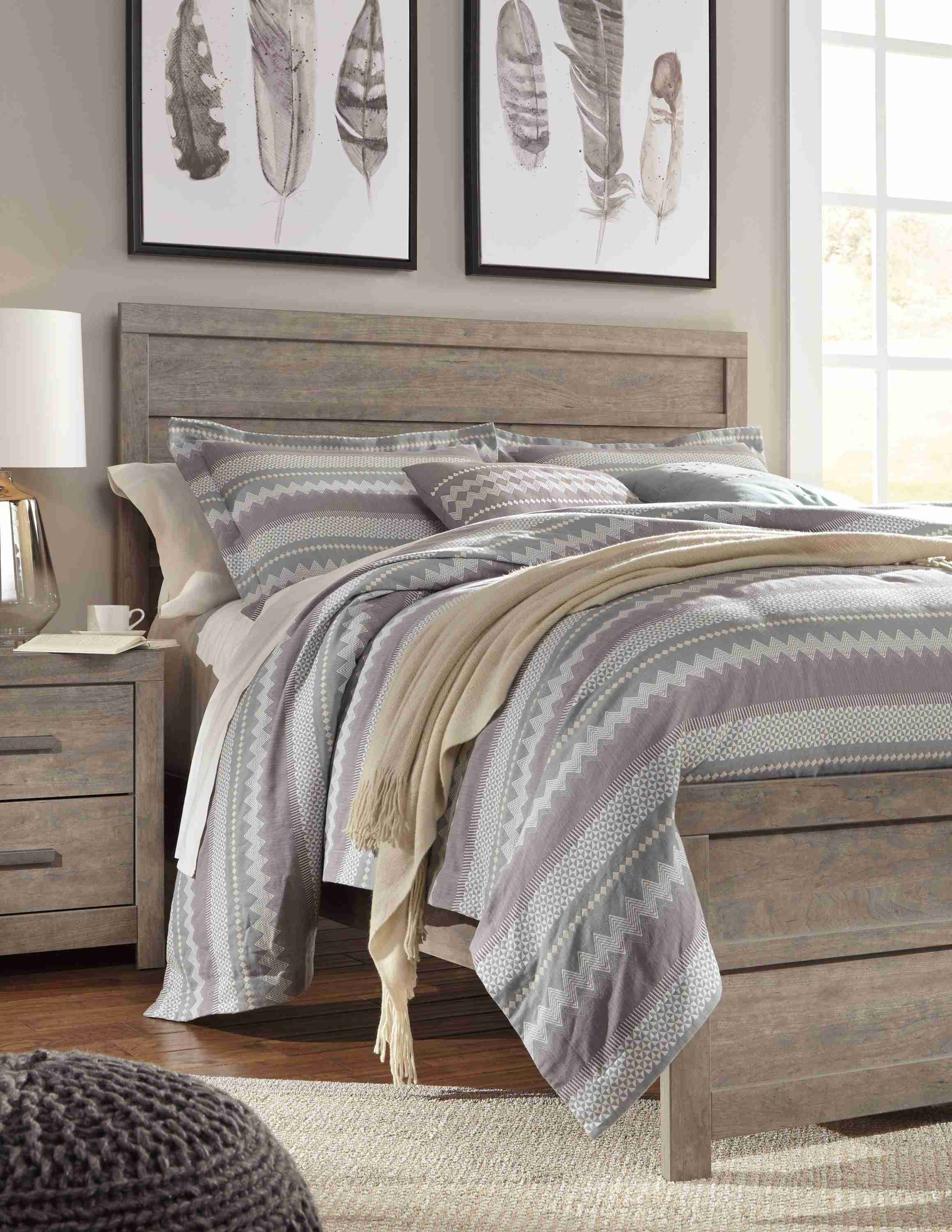 Culverbach Gray King Panel Bed - Image 3