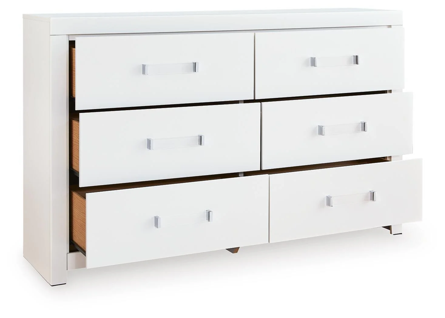 Maeling White Dresser - Image 3