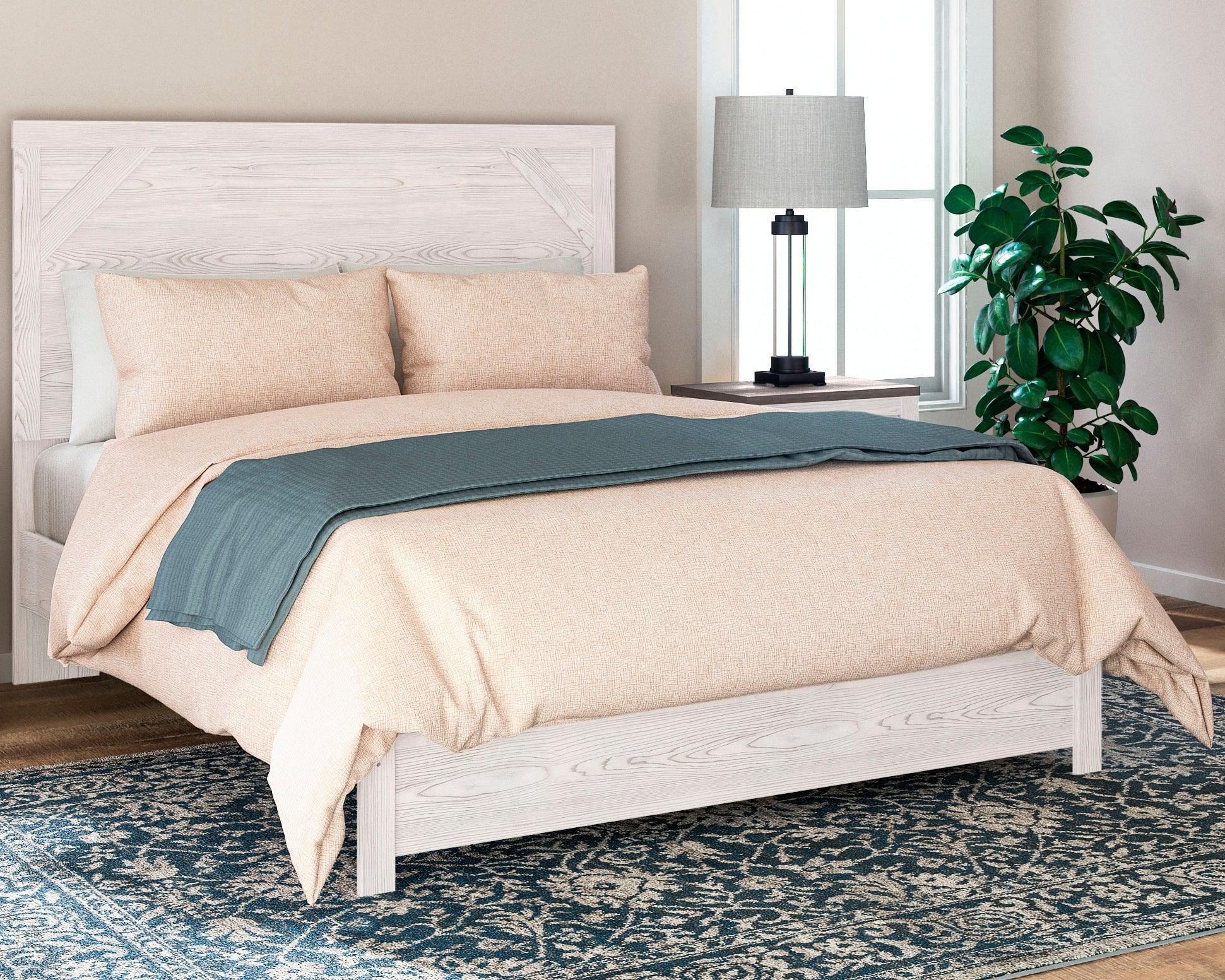 Gerridan White Gray Queen Panel Bed - Image 1