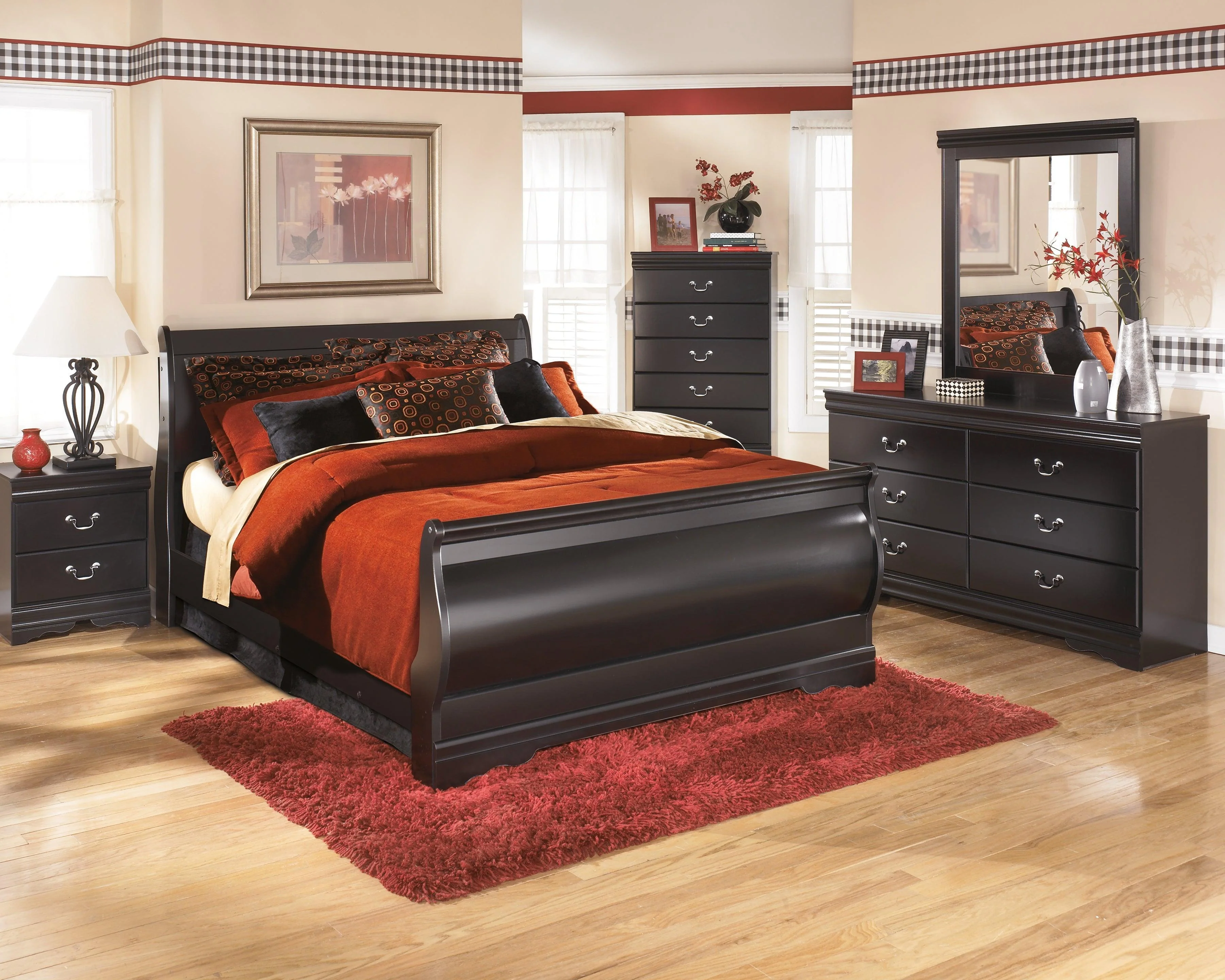 Huey Vineyard Black Queen Sleigh Bed - Image 3