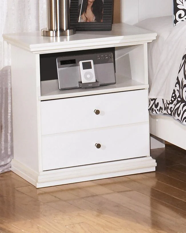 Bostwick Shoals White Nightstand - Image 1