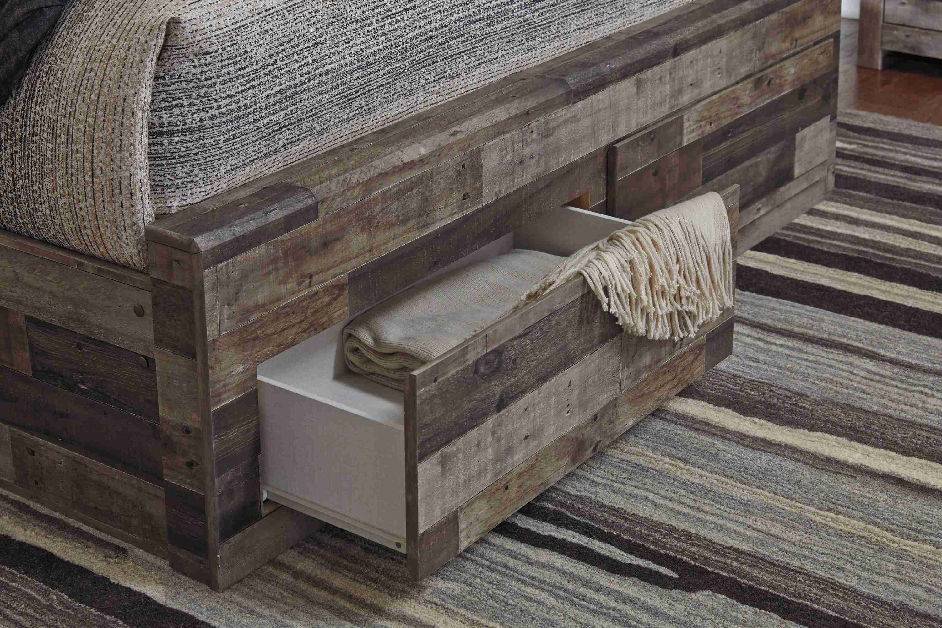 Derekson Multi Gray King Panel Bed With 4 Storage Drawers - Image 3