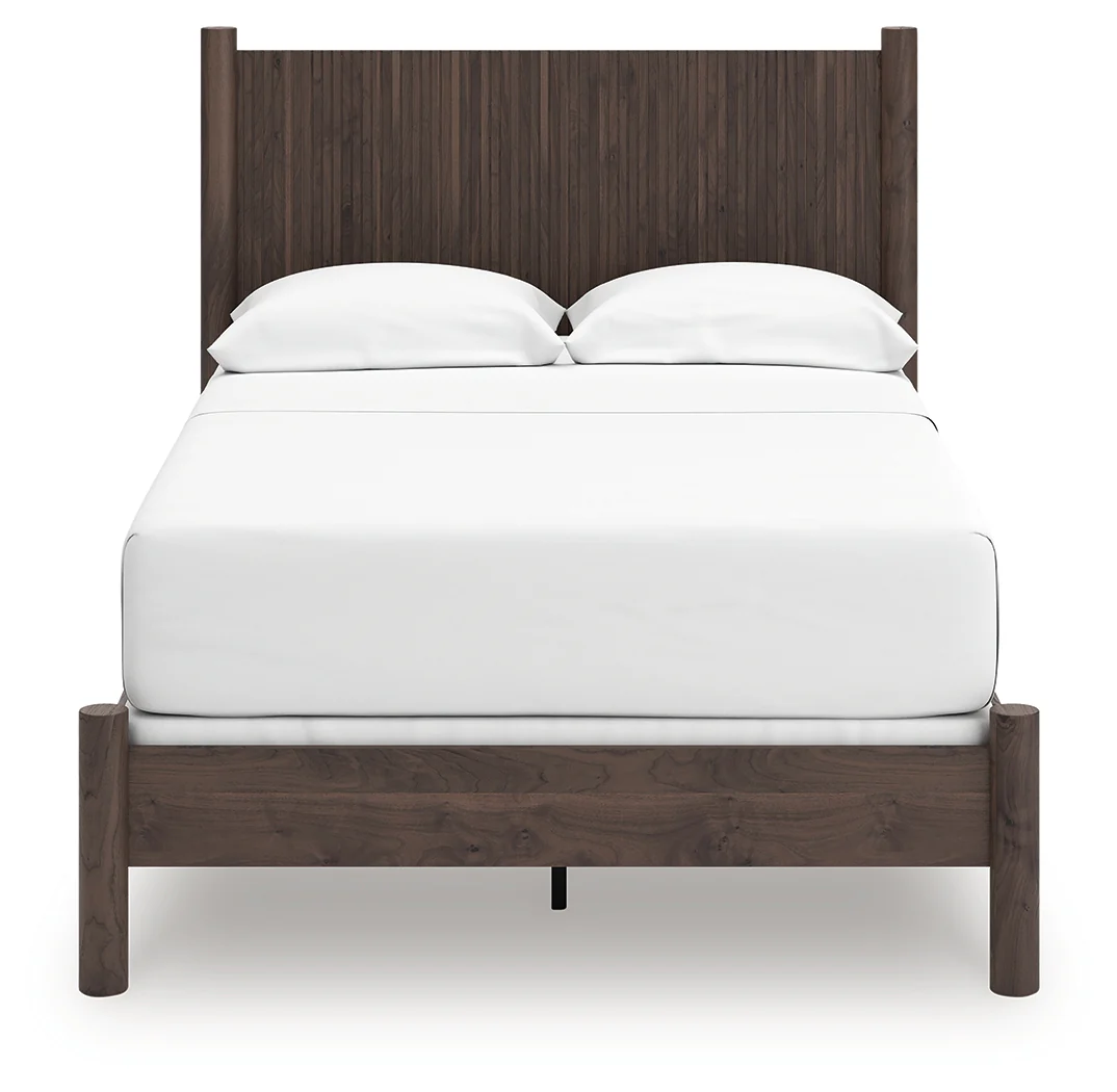 Pamytta Brown Full Panel Bed - Image 3