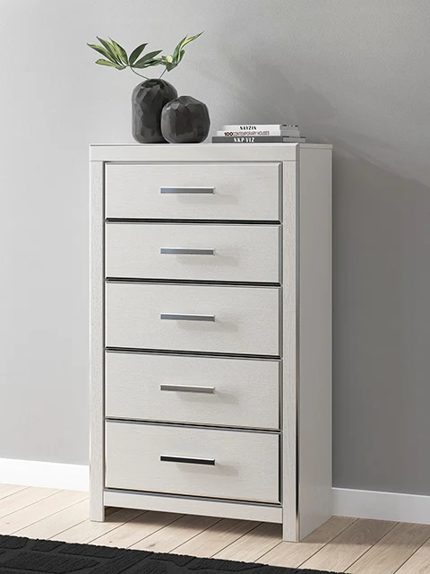Zuraleus White Chest of Drawers - Image 1