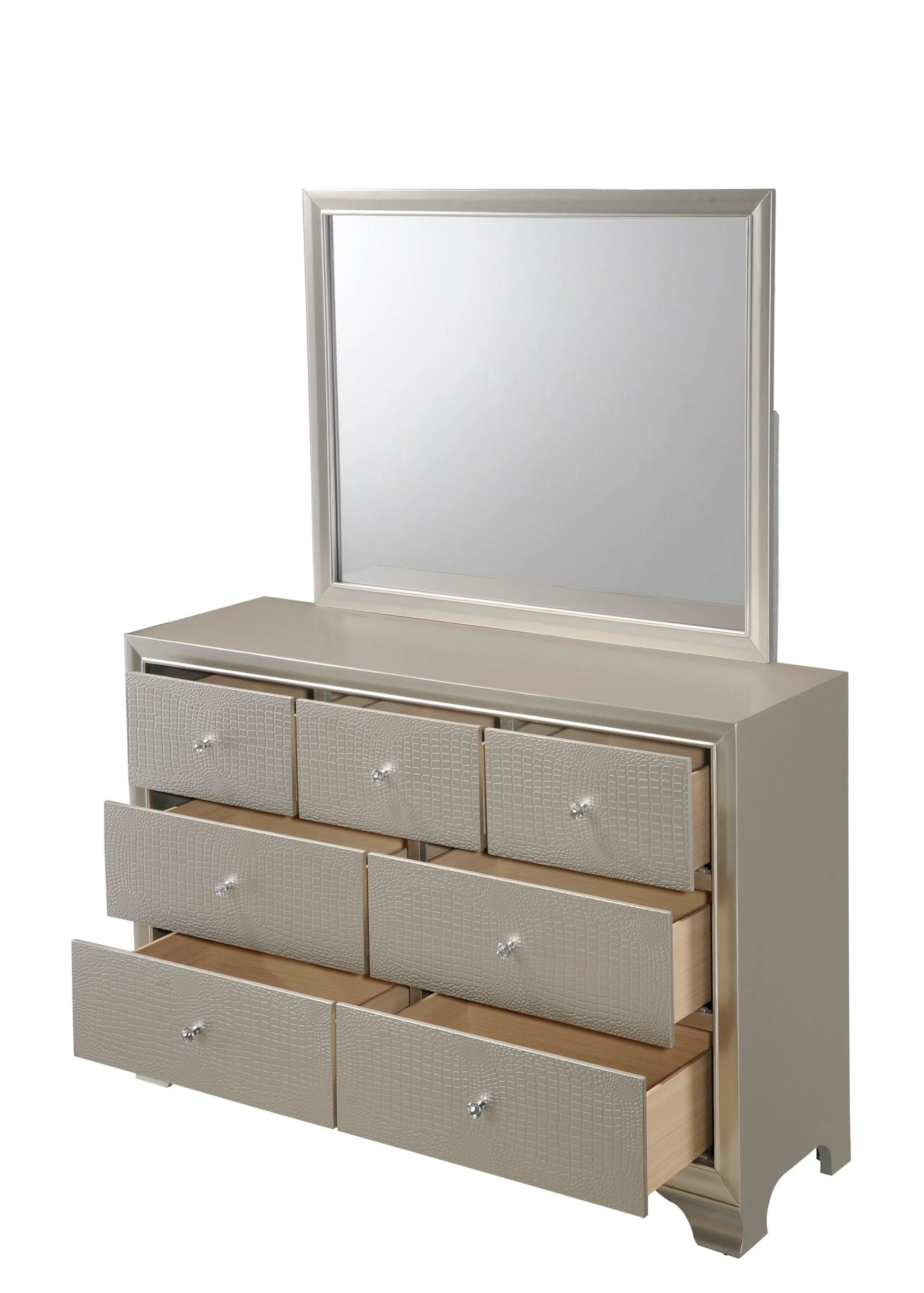 Lyssa Dresser Champagne 7 Drawers - Image 3